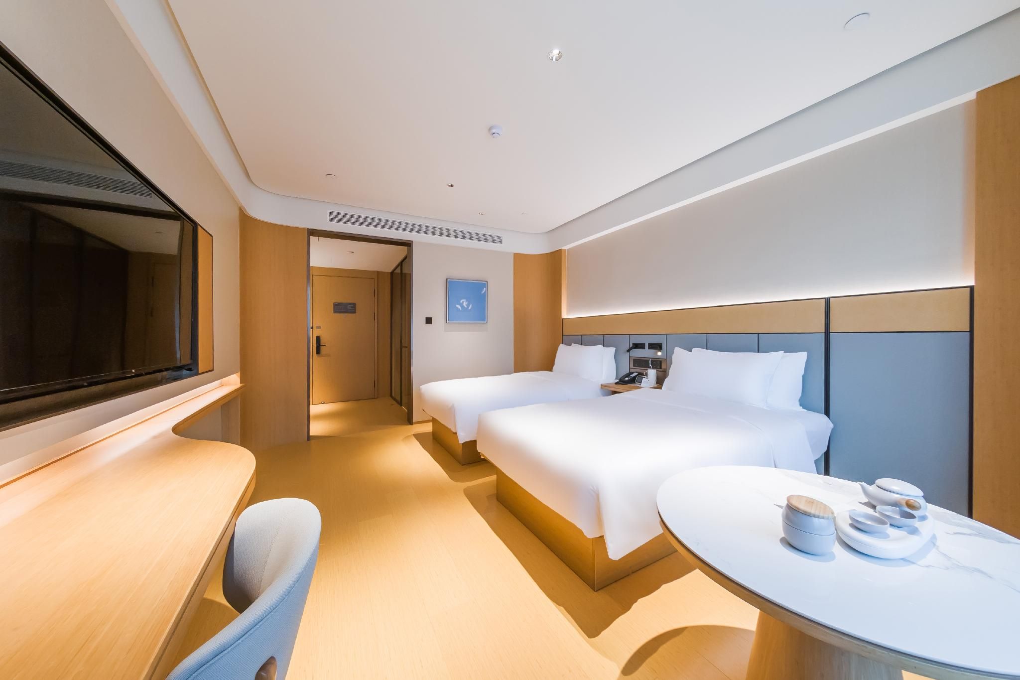 Twin Business Room