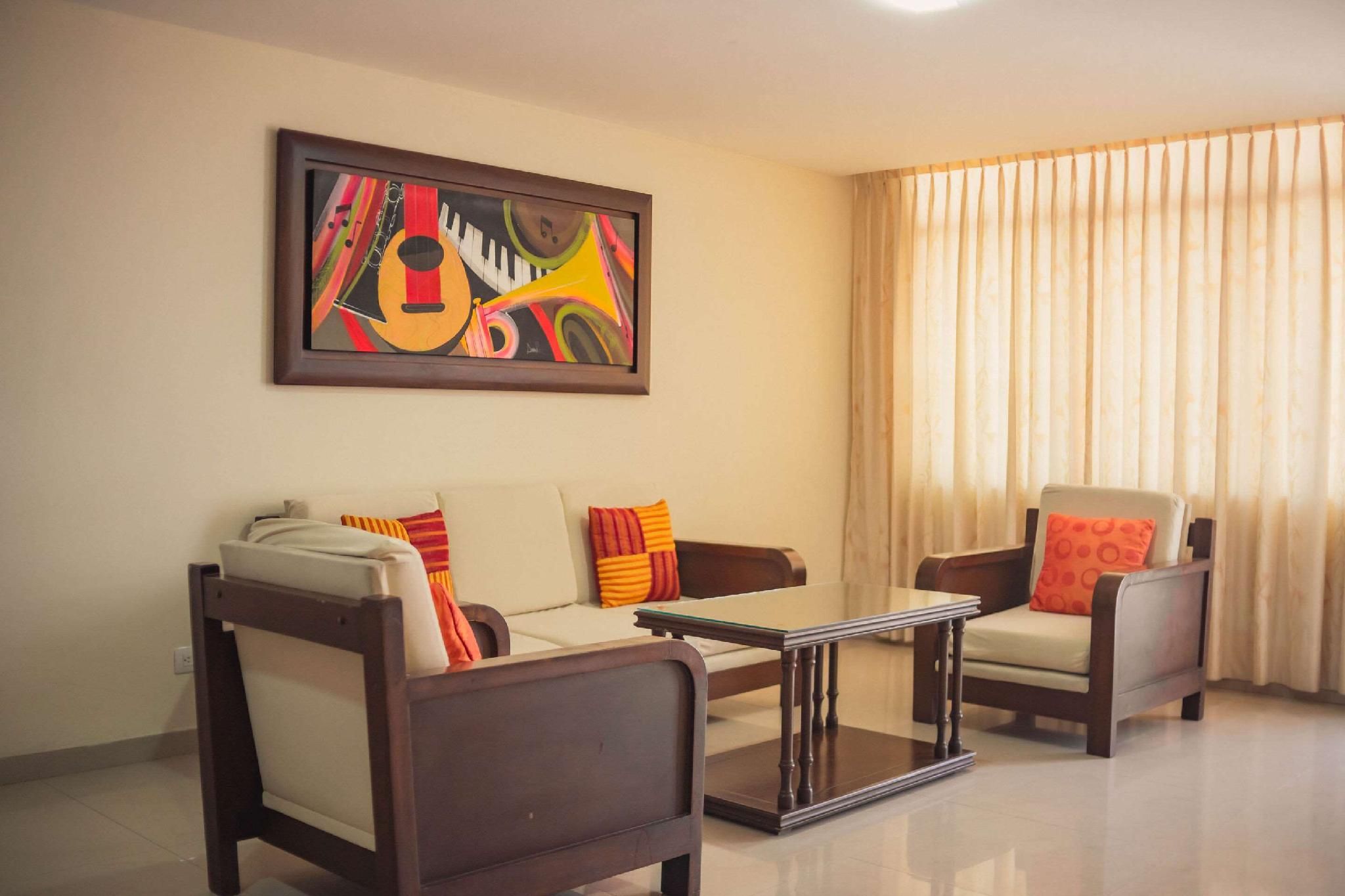1 King Bed, 2 Single Beds, Suite, Nonsmoking