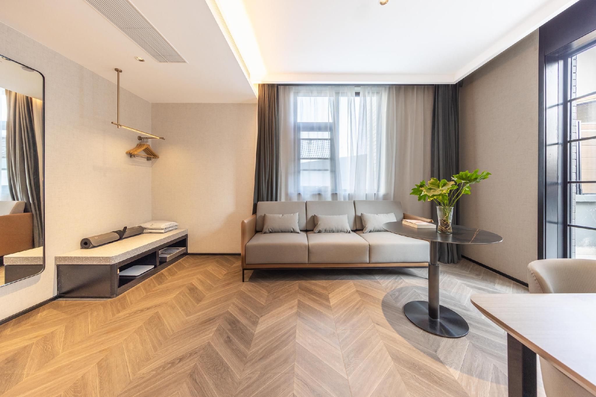 Atour - JIMU Suite with Balcony