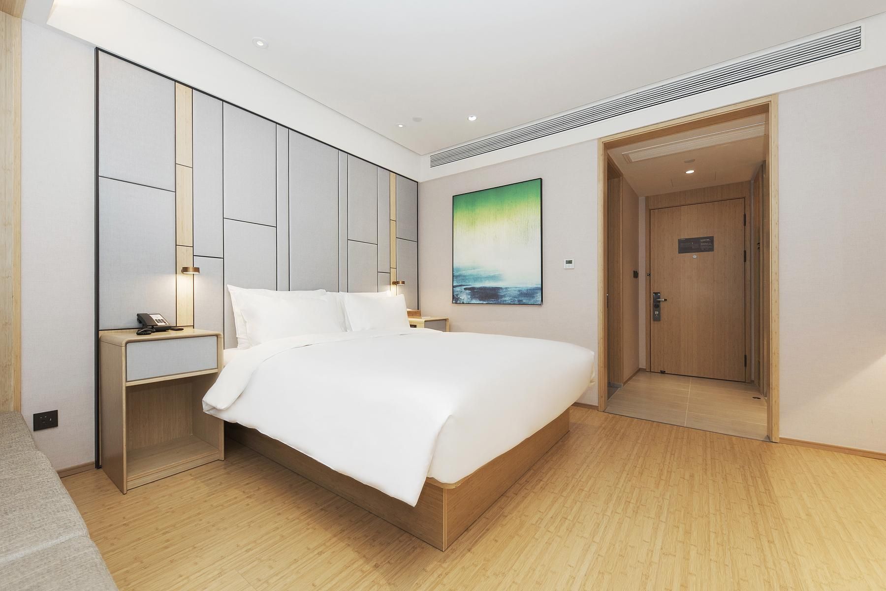 Huazhu - Superior BedRoom