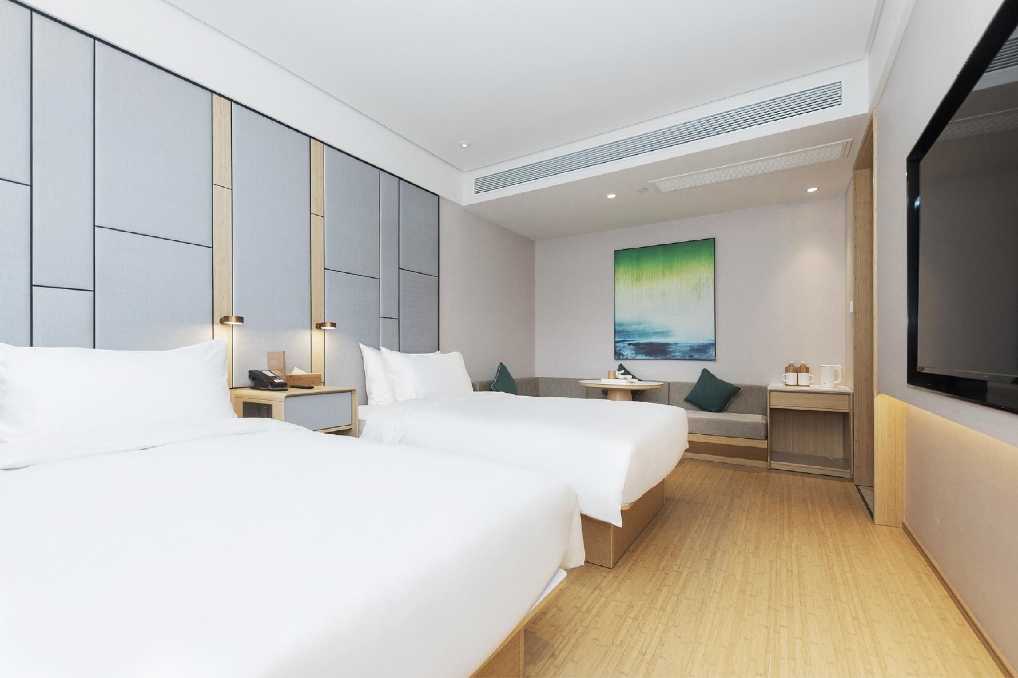 Twin Business Room