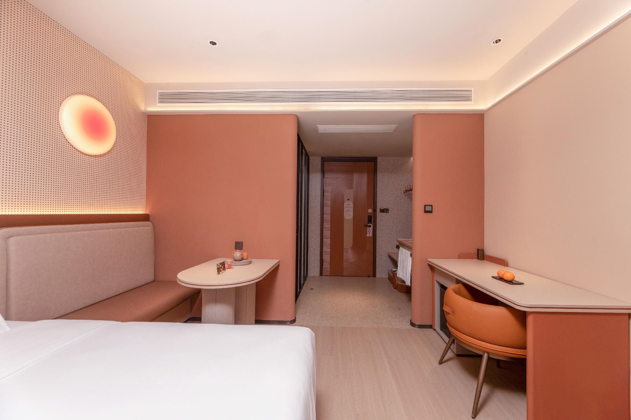 Huazhu - Superior BedRoom