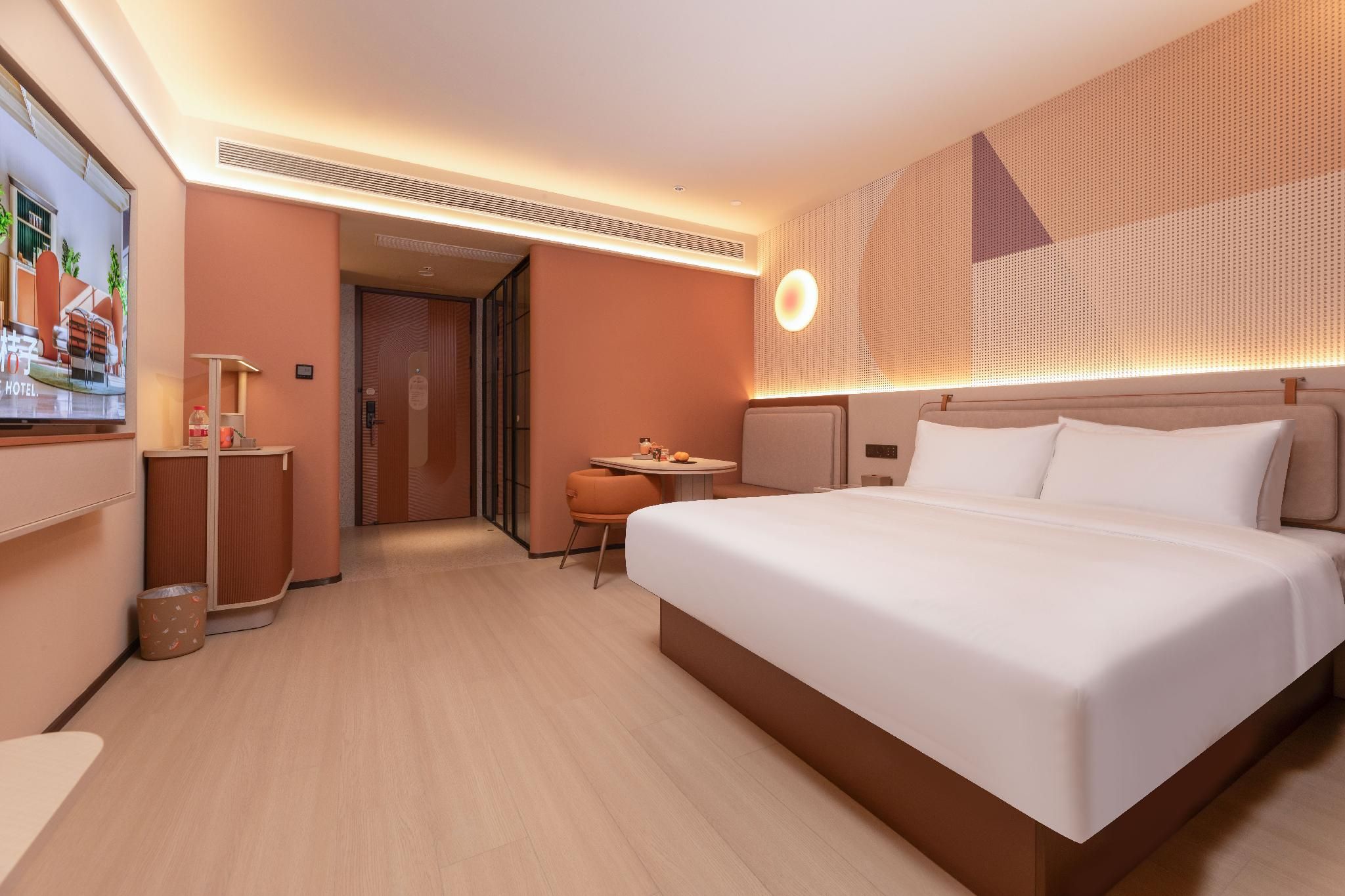 Huazhu - 1 Bed Room With View