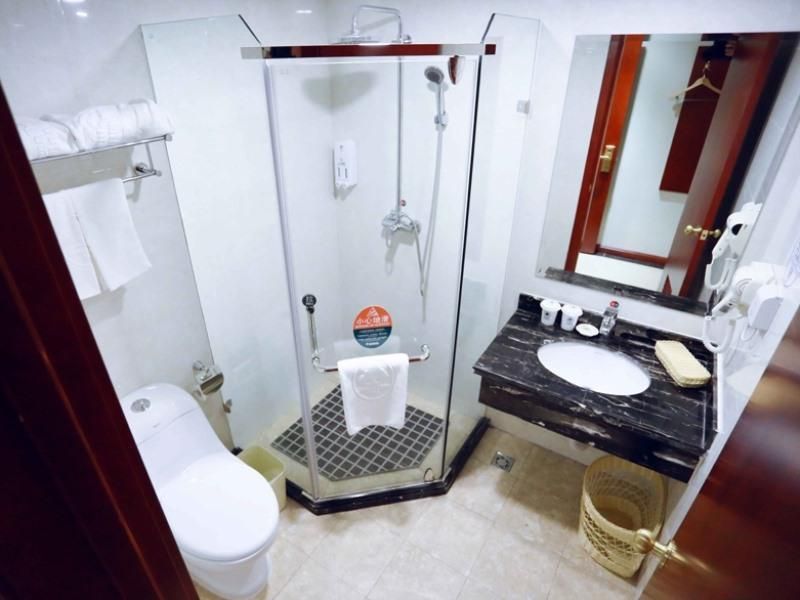 Business Twin Room