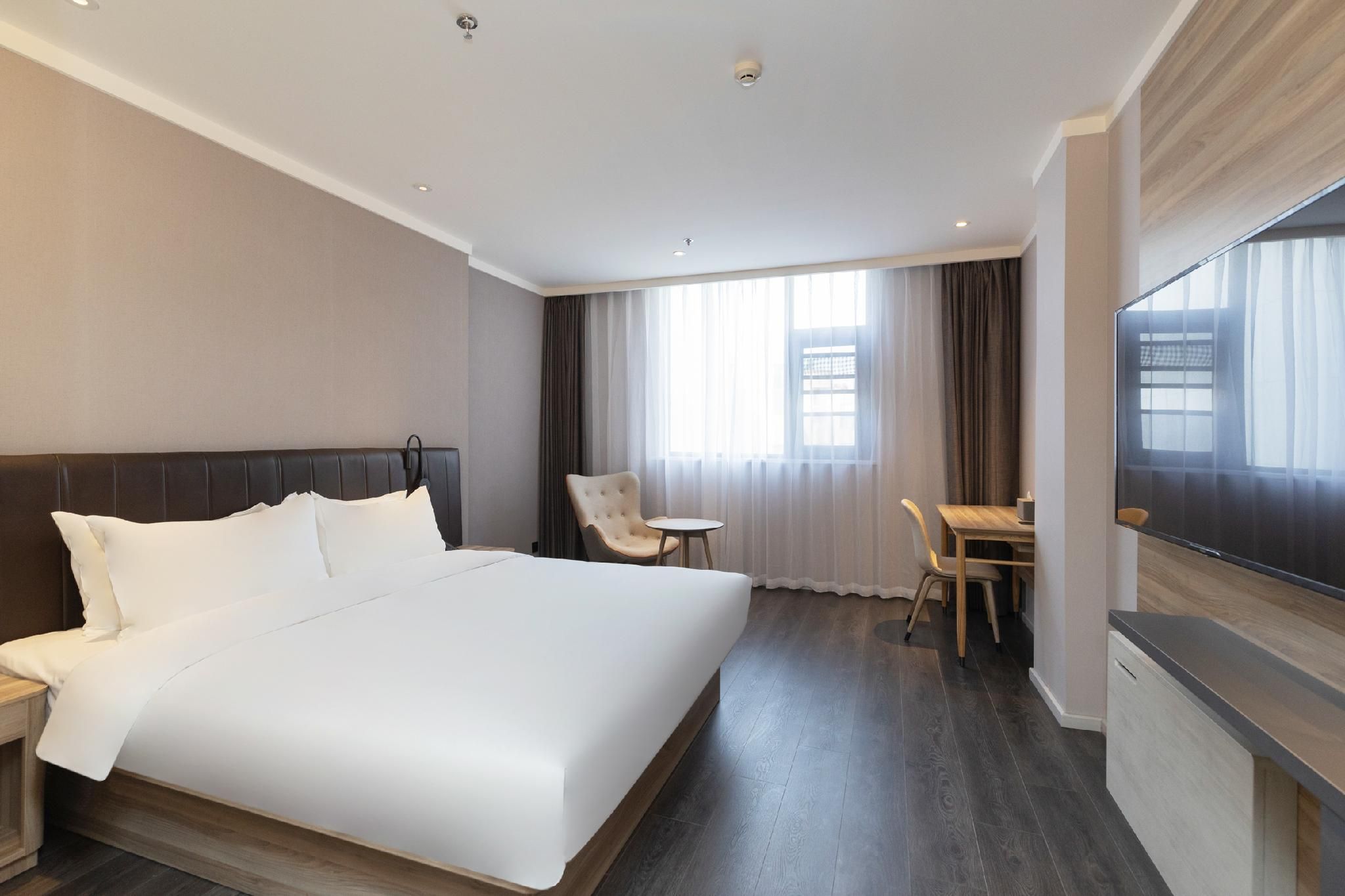 Huazhu - Superior BedRoom