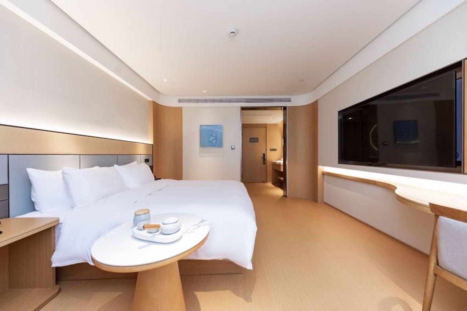 Huazhu - Superior BedRoom