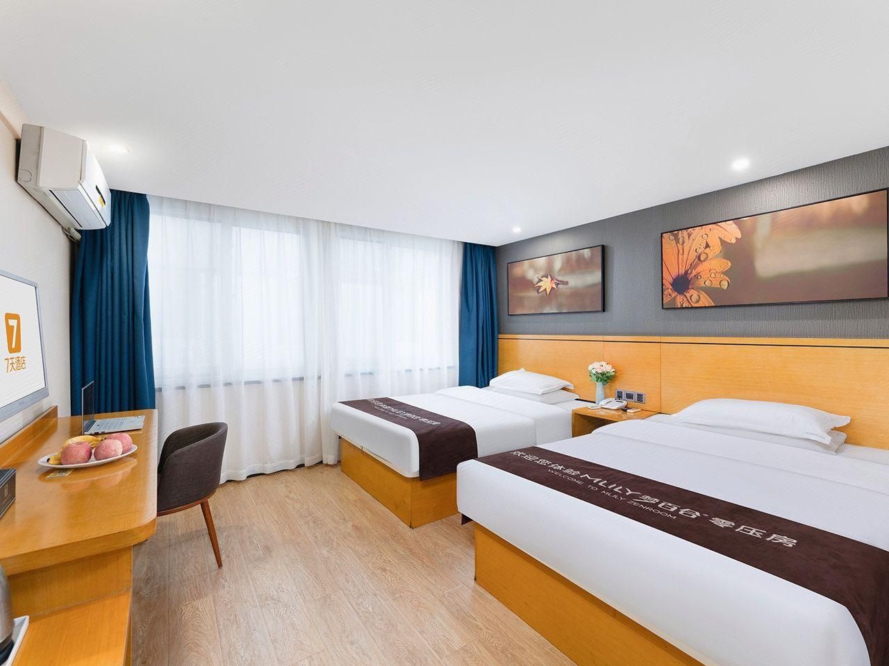 Zero Pressure Twin Room
