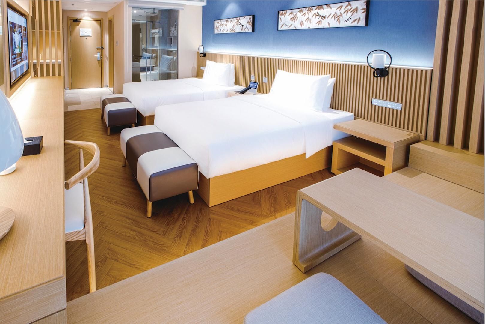 Huazhu - Deluxe Twin Room