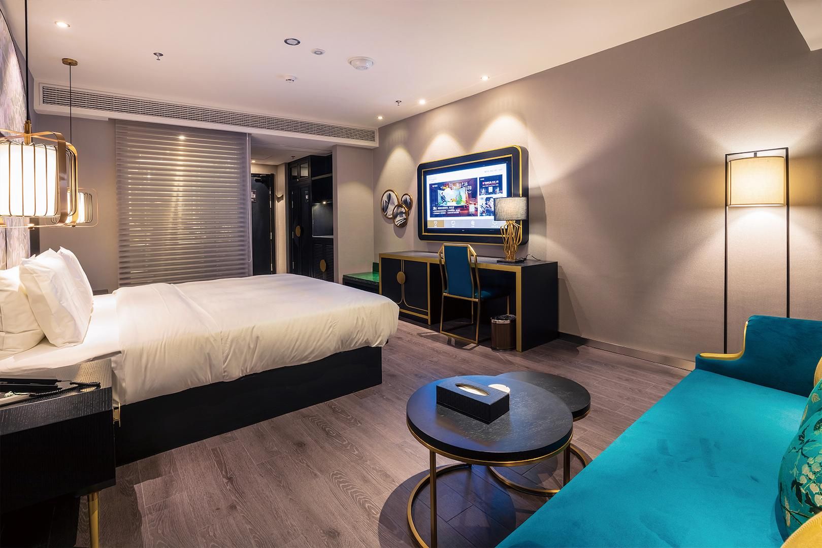 Huazhu - Deluxe Bed Room