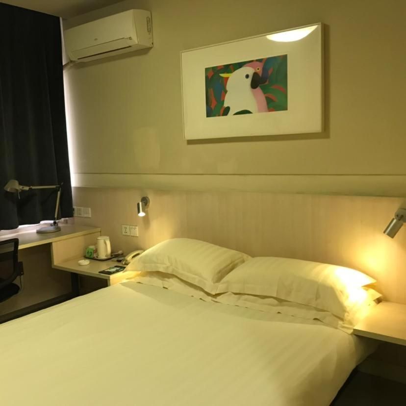Business Room C