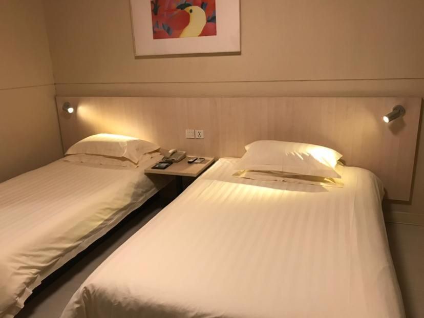 Twin Bed Standard Room
