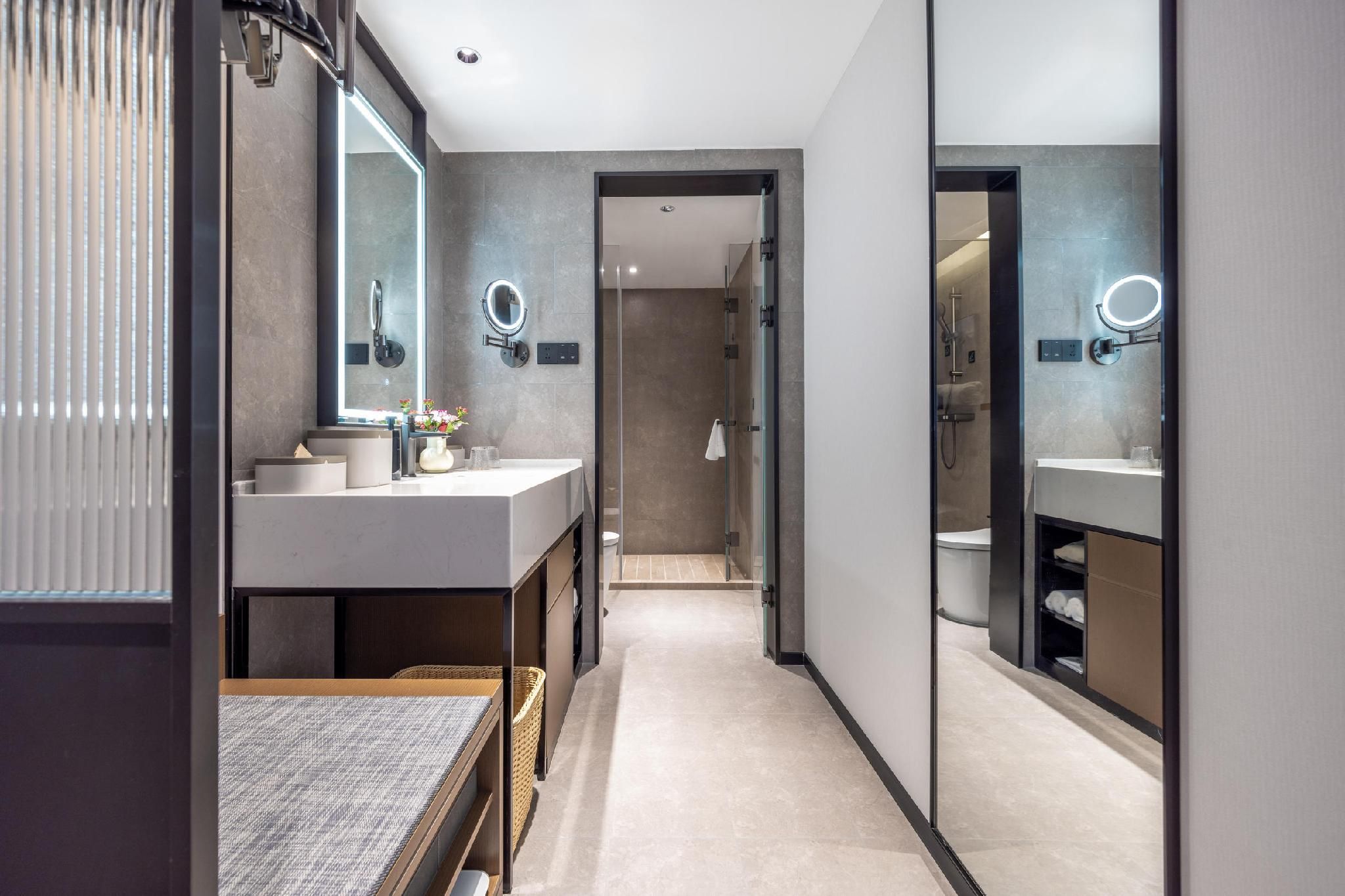 Atour - Premium Twin Room