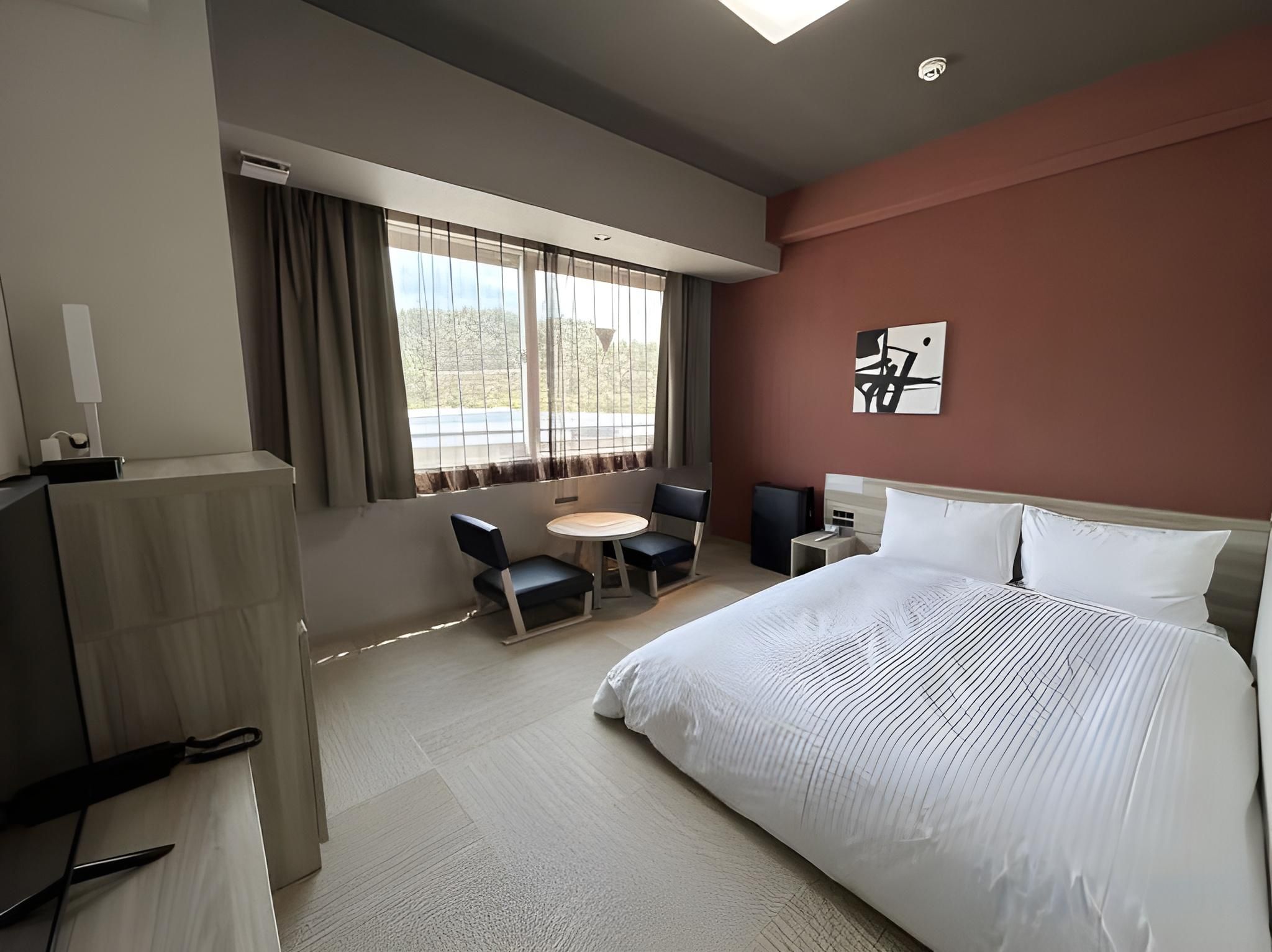 Semi Double Room - Smoking