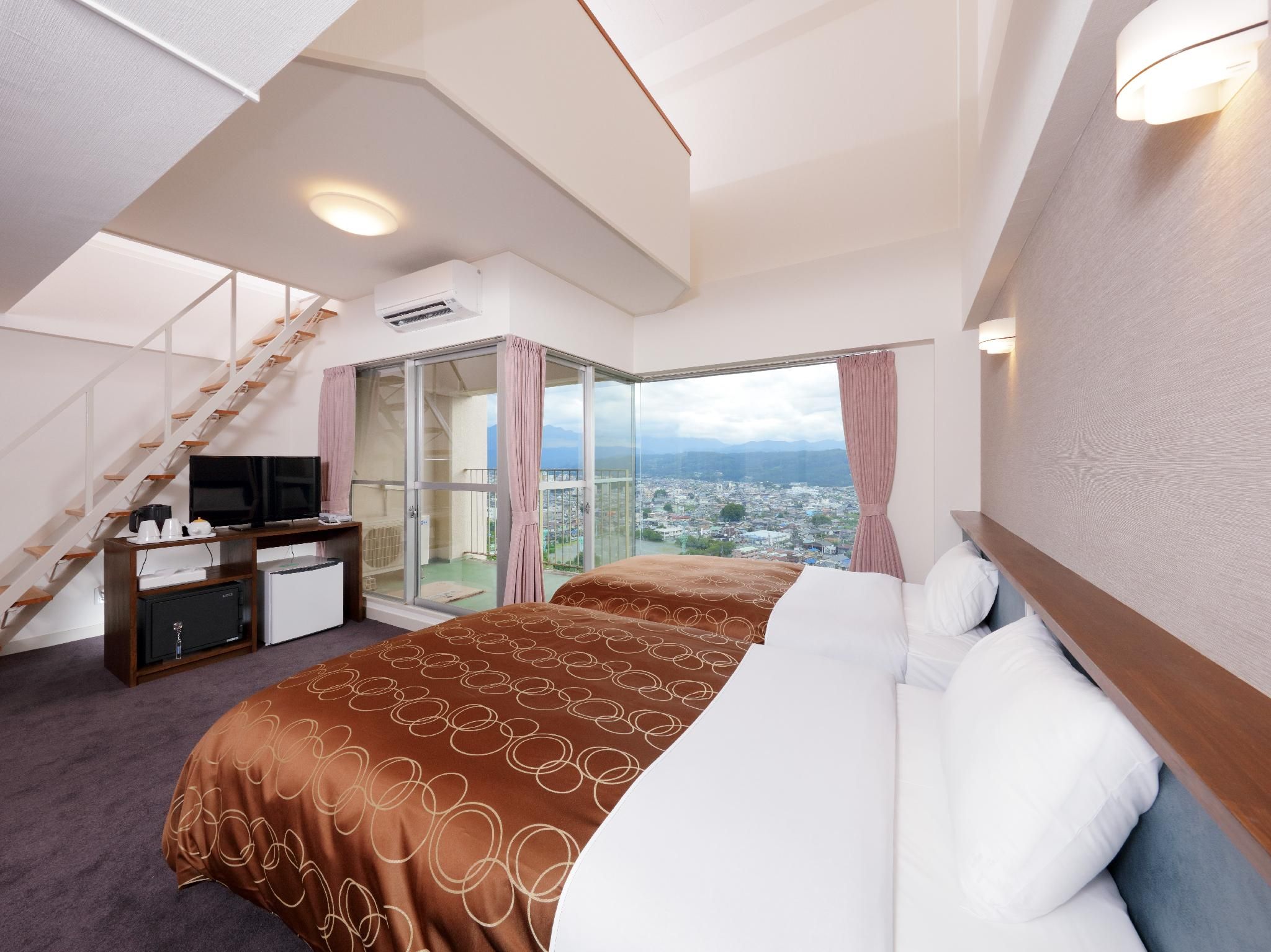 Maisonette Room - Non-Smoking