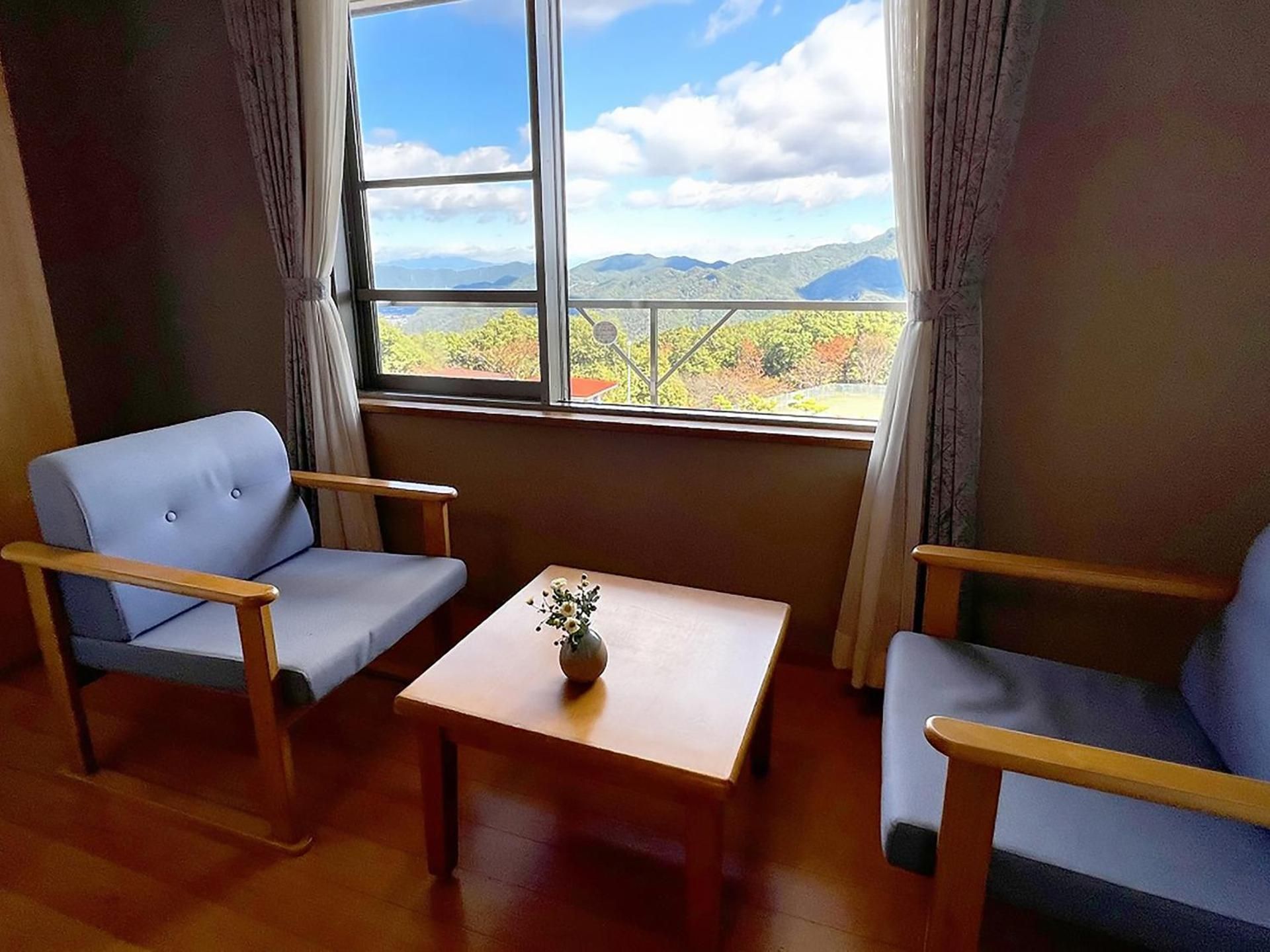 Japanese-Style Room with Shared Bathroom