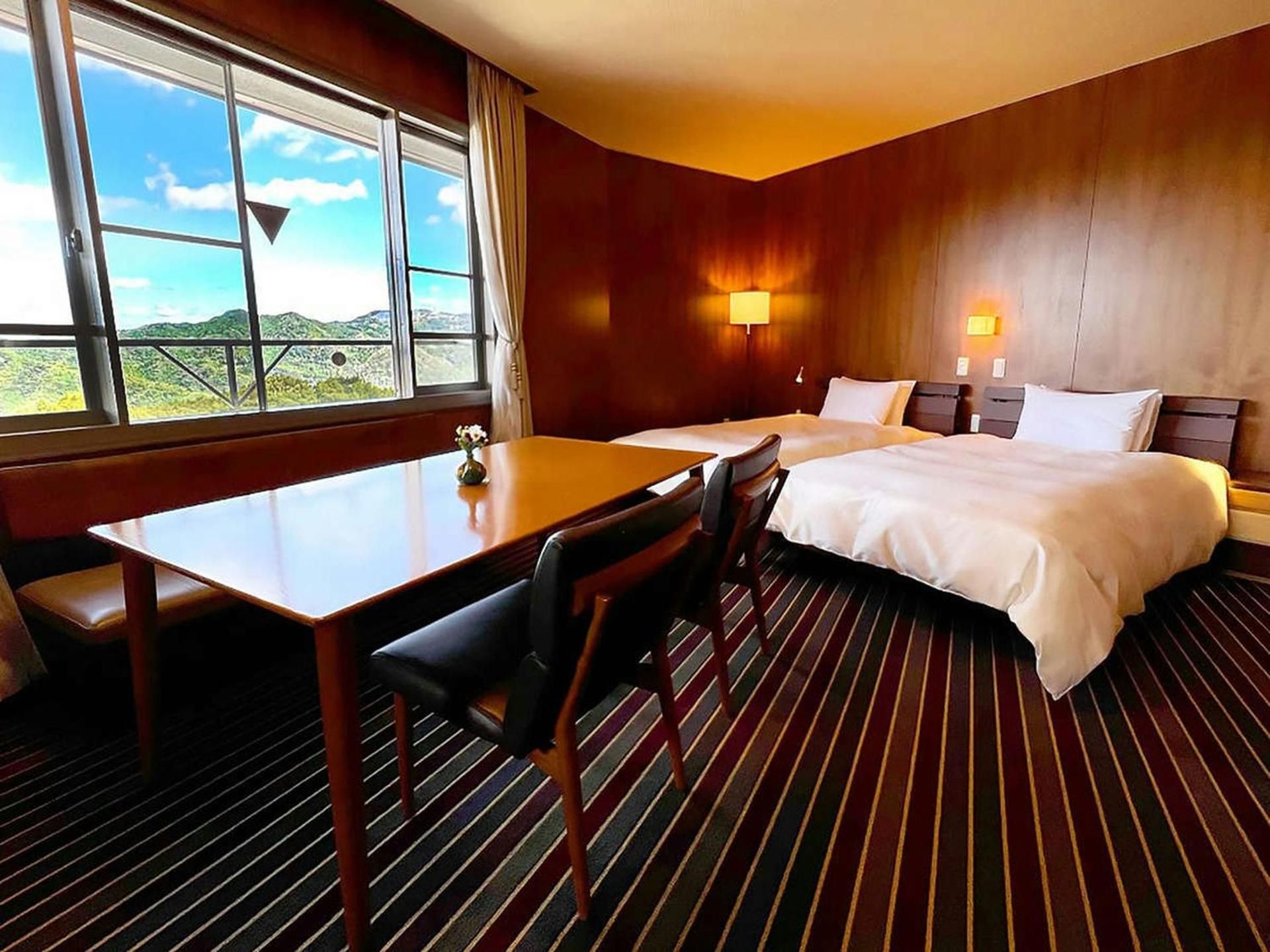 Large Twin Room