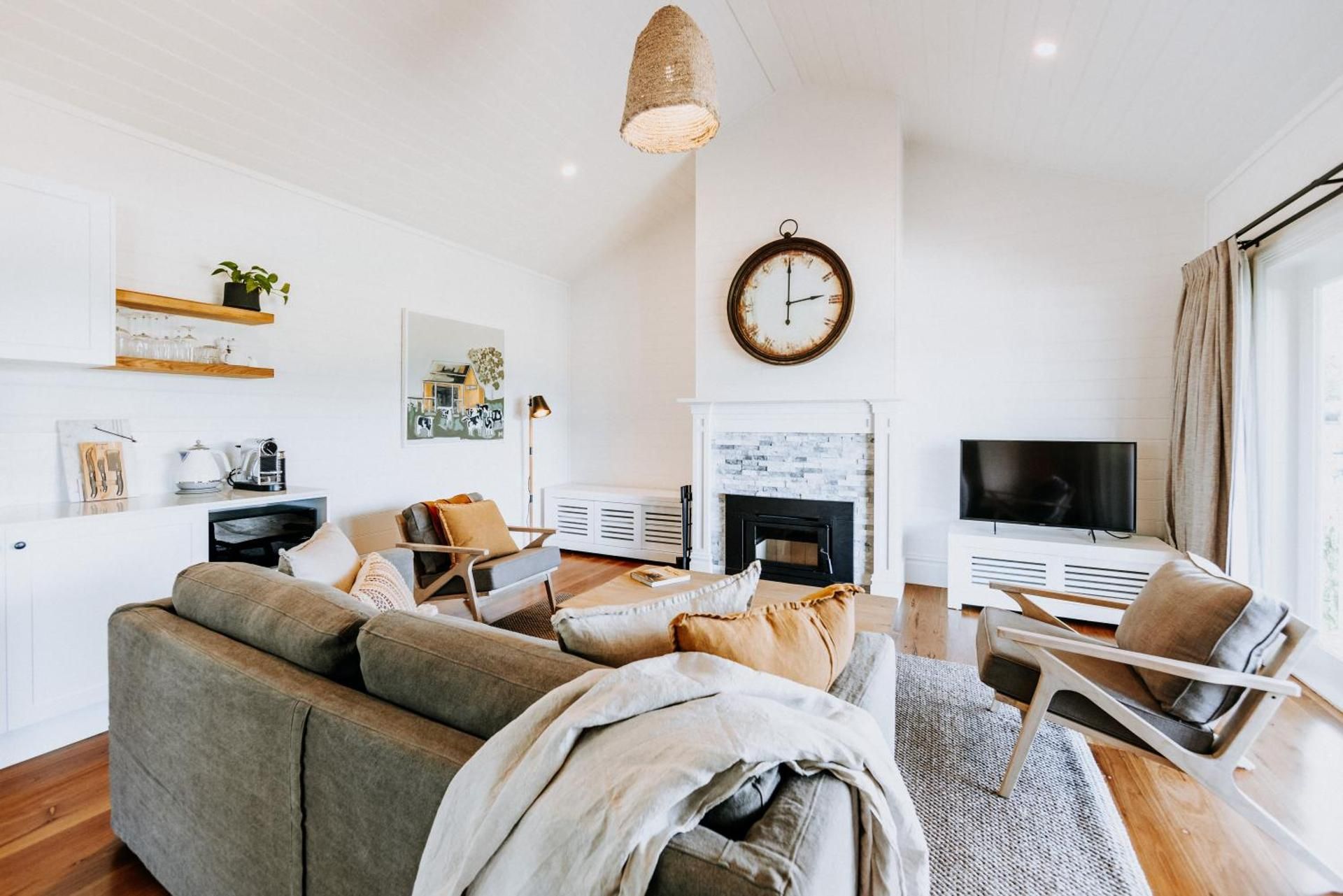 Deluxe King Suite