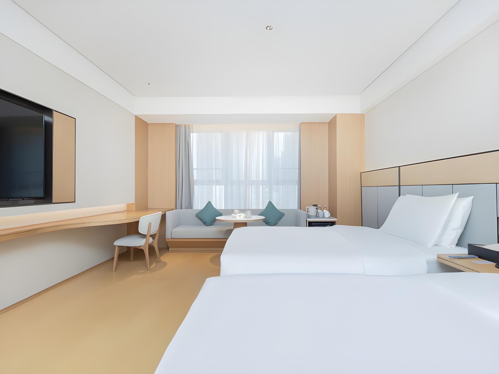 Huazhu - Family Room