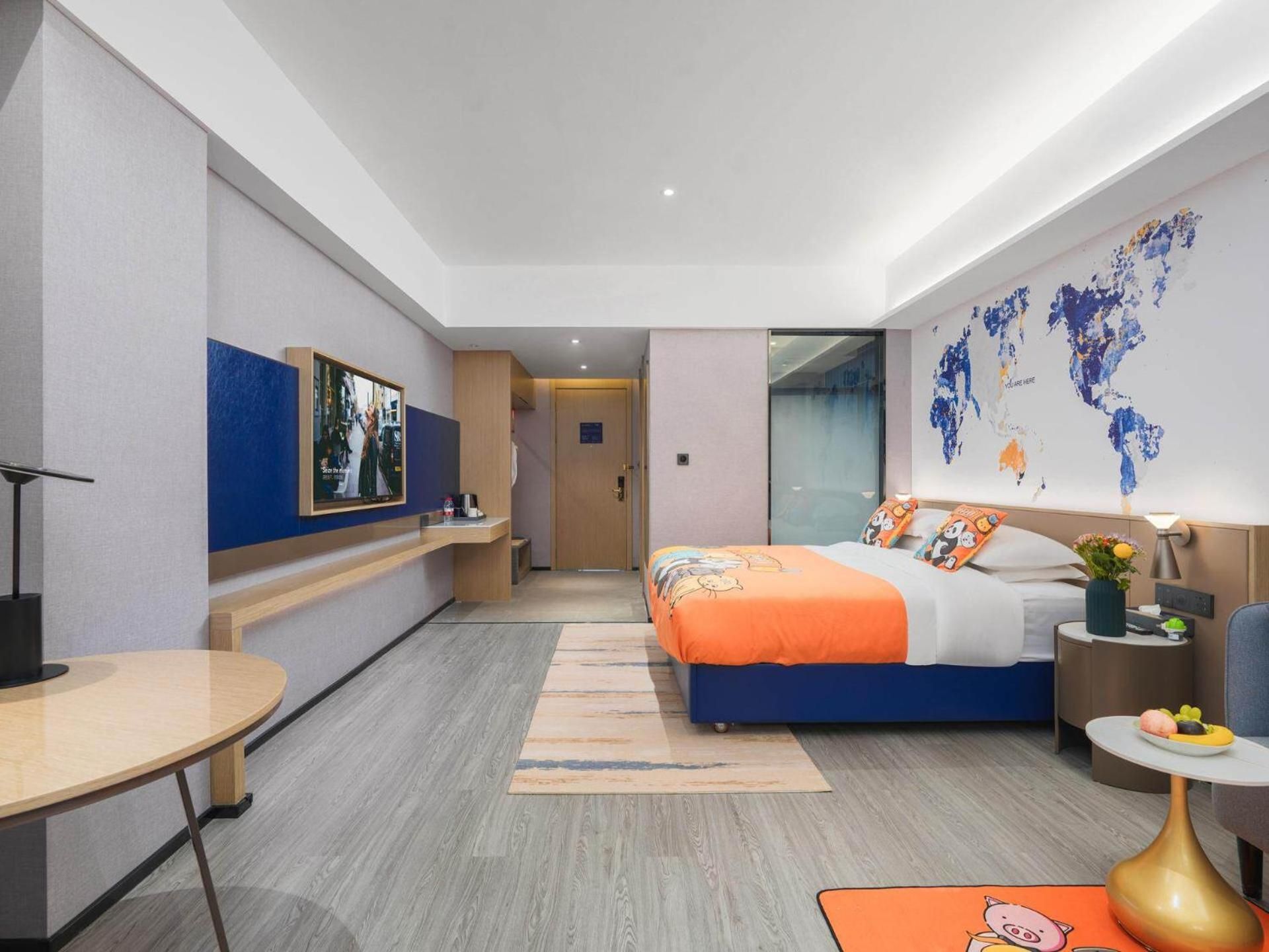 Honorable Family Suite