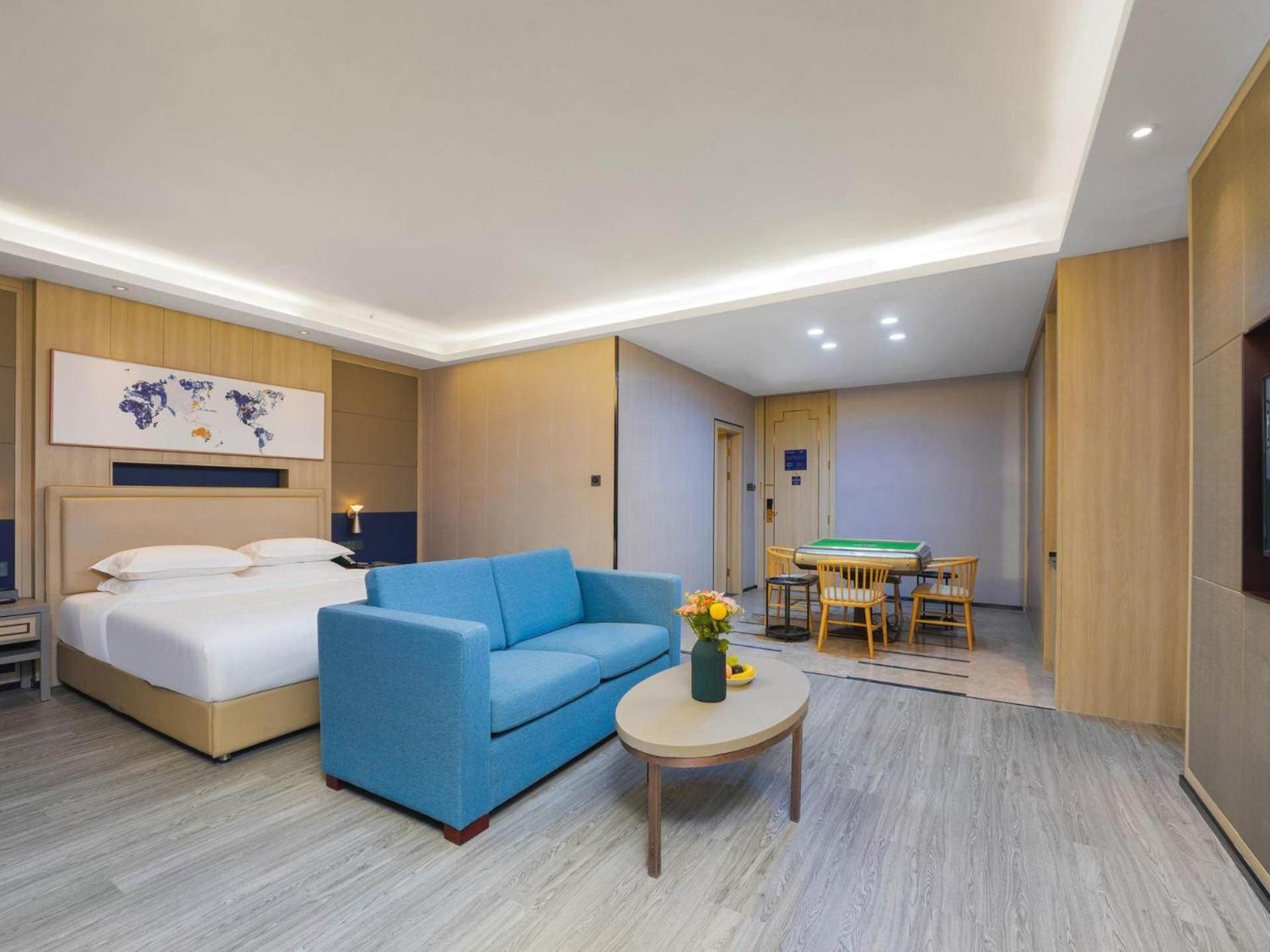 Double Room with Mah-jongg