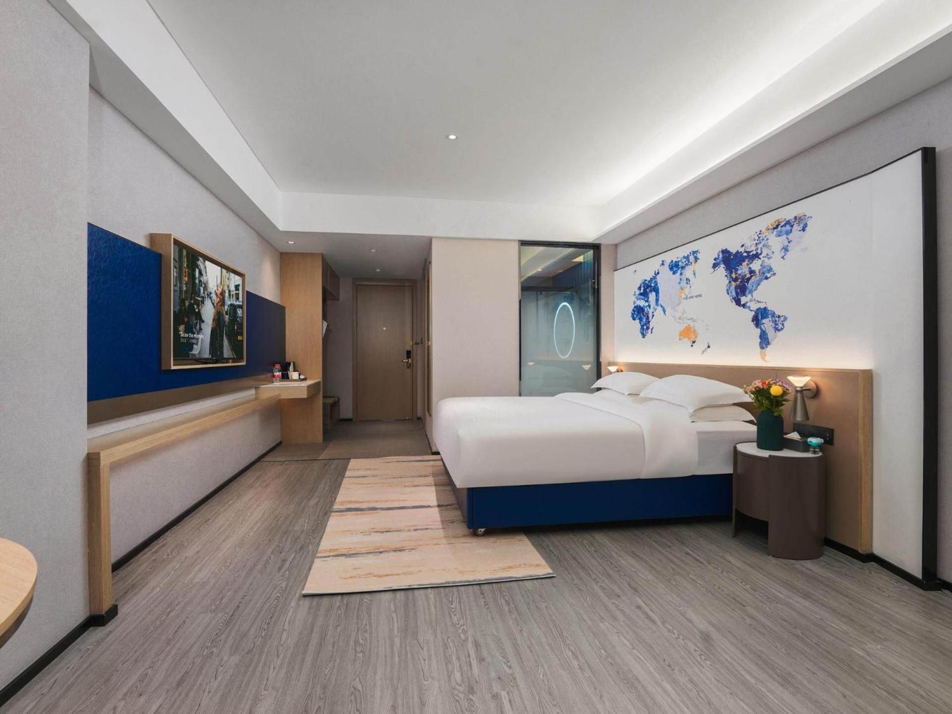 Intelligent King Room