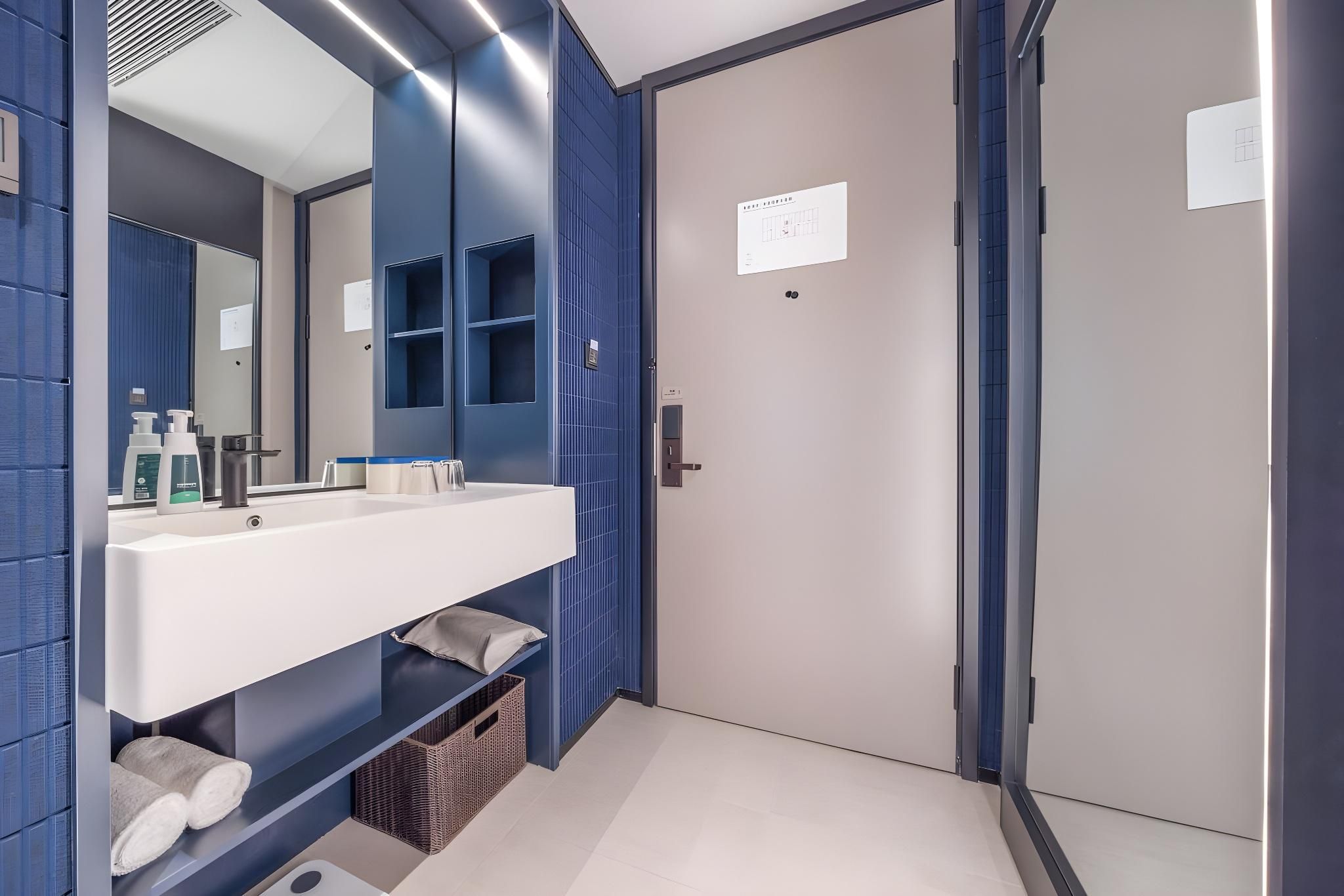 Atour - Select 1 Bed Room