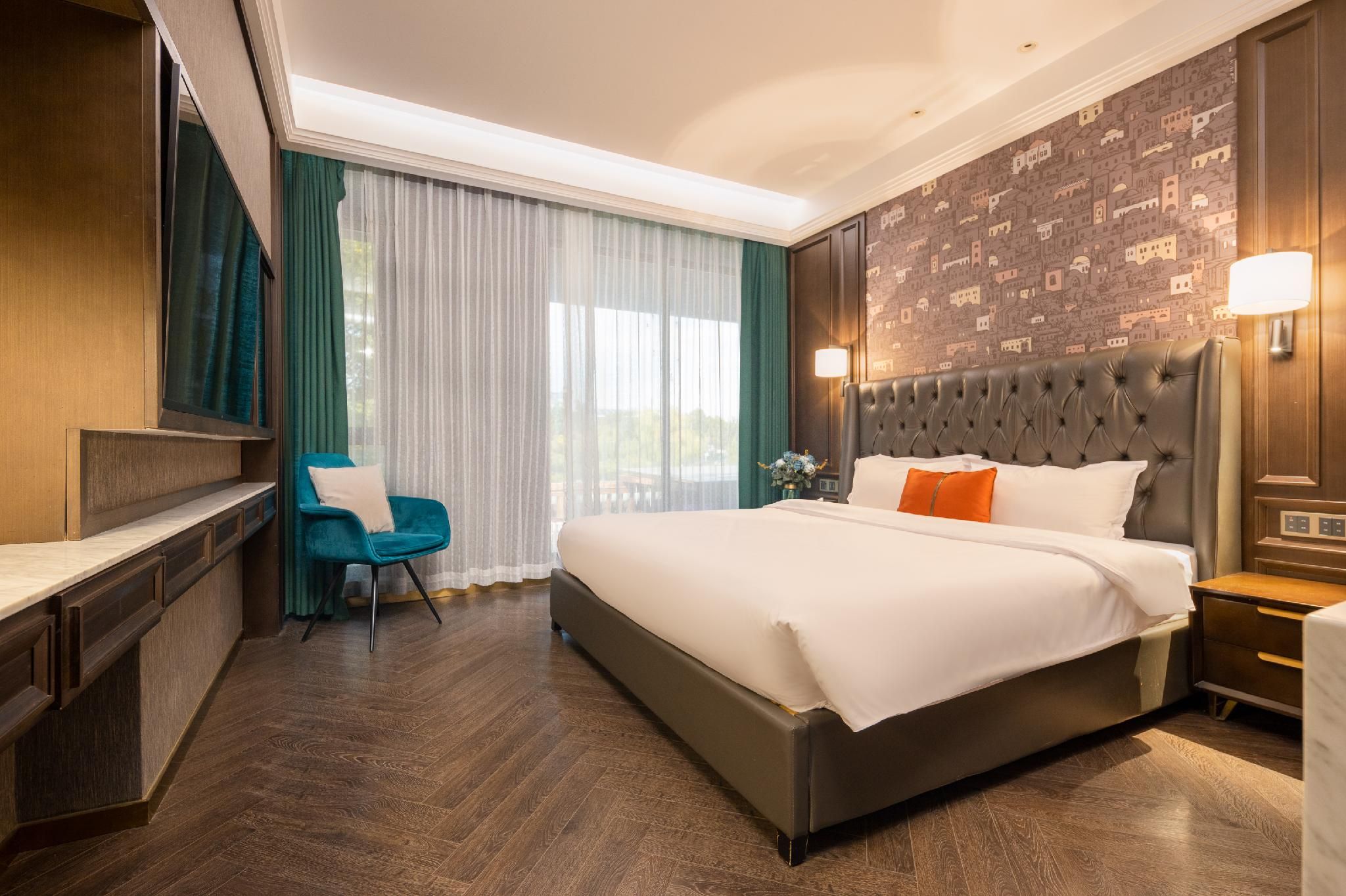 Floral Anna Luxury Homestay Huazhu - Deluxe Bed Room