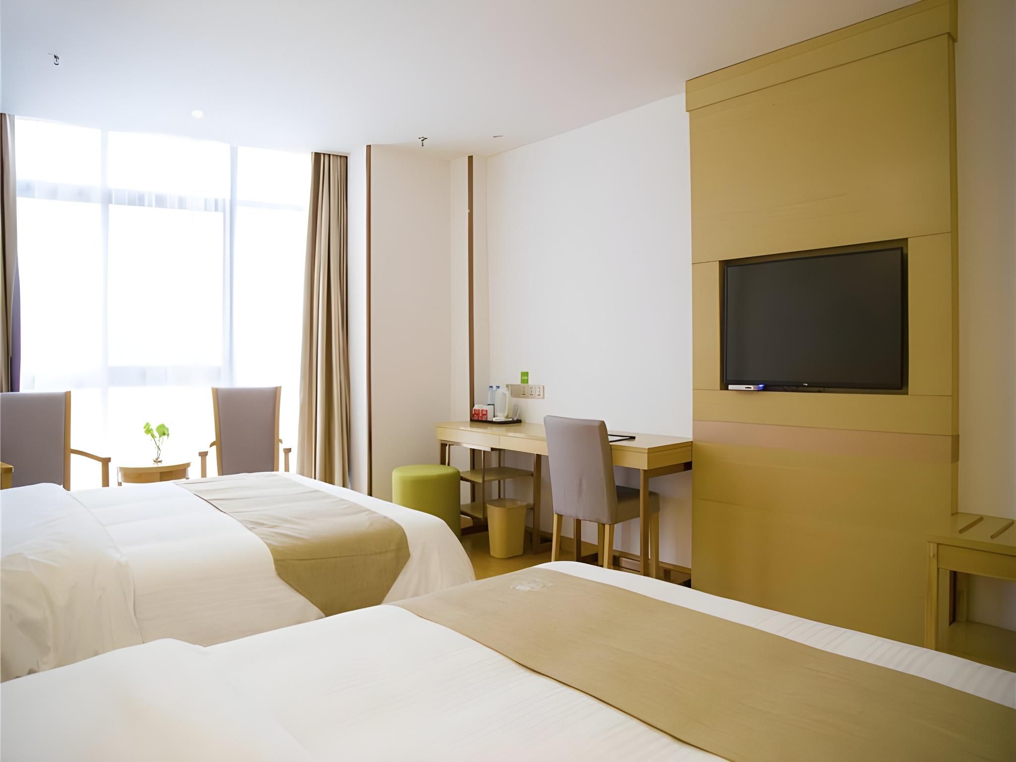 2 Bed Twin Superior Room