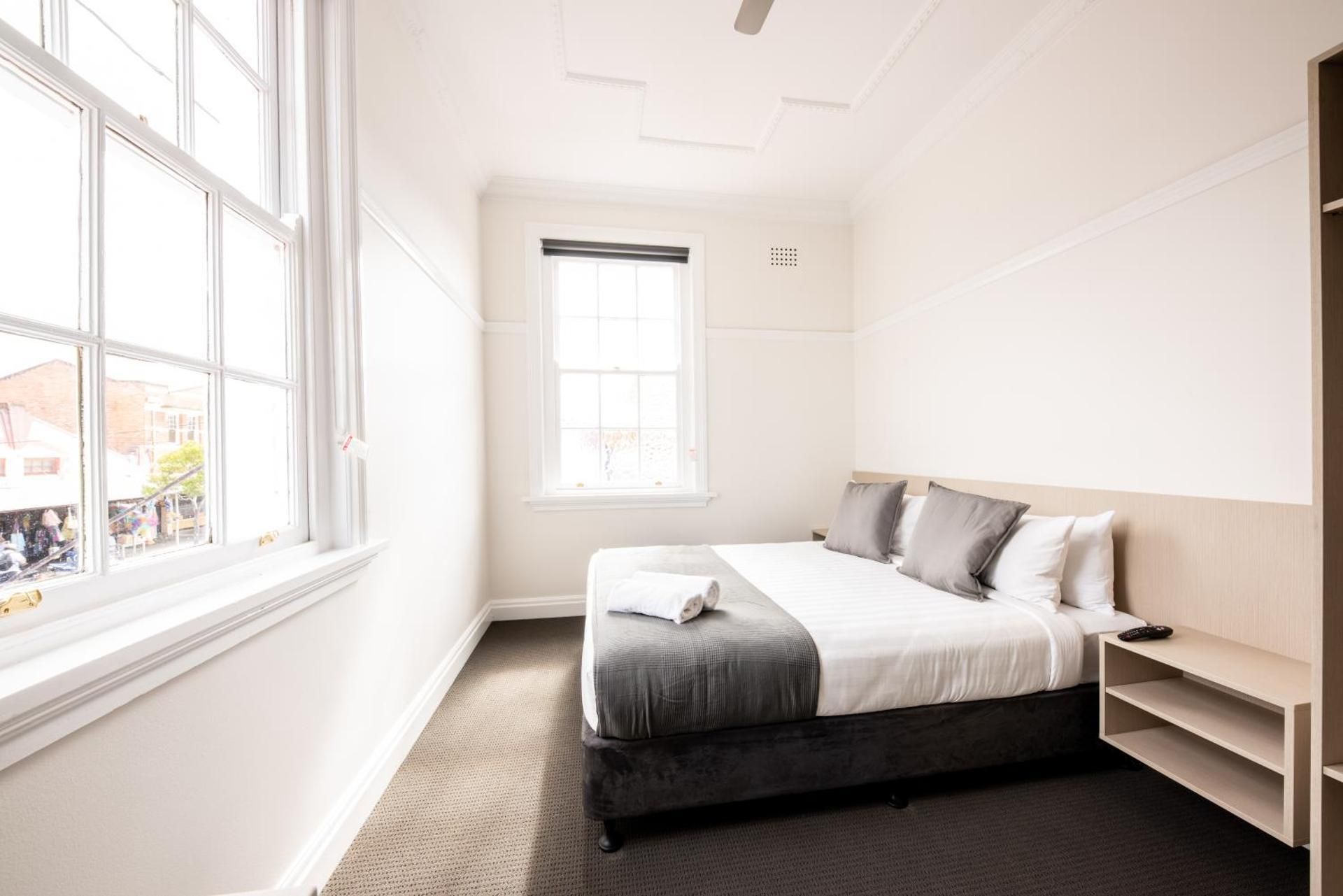 Deluxe Queen Room