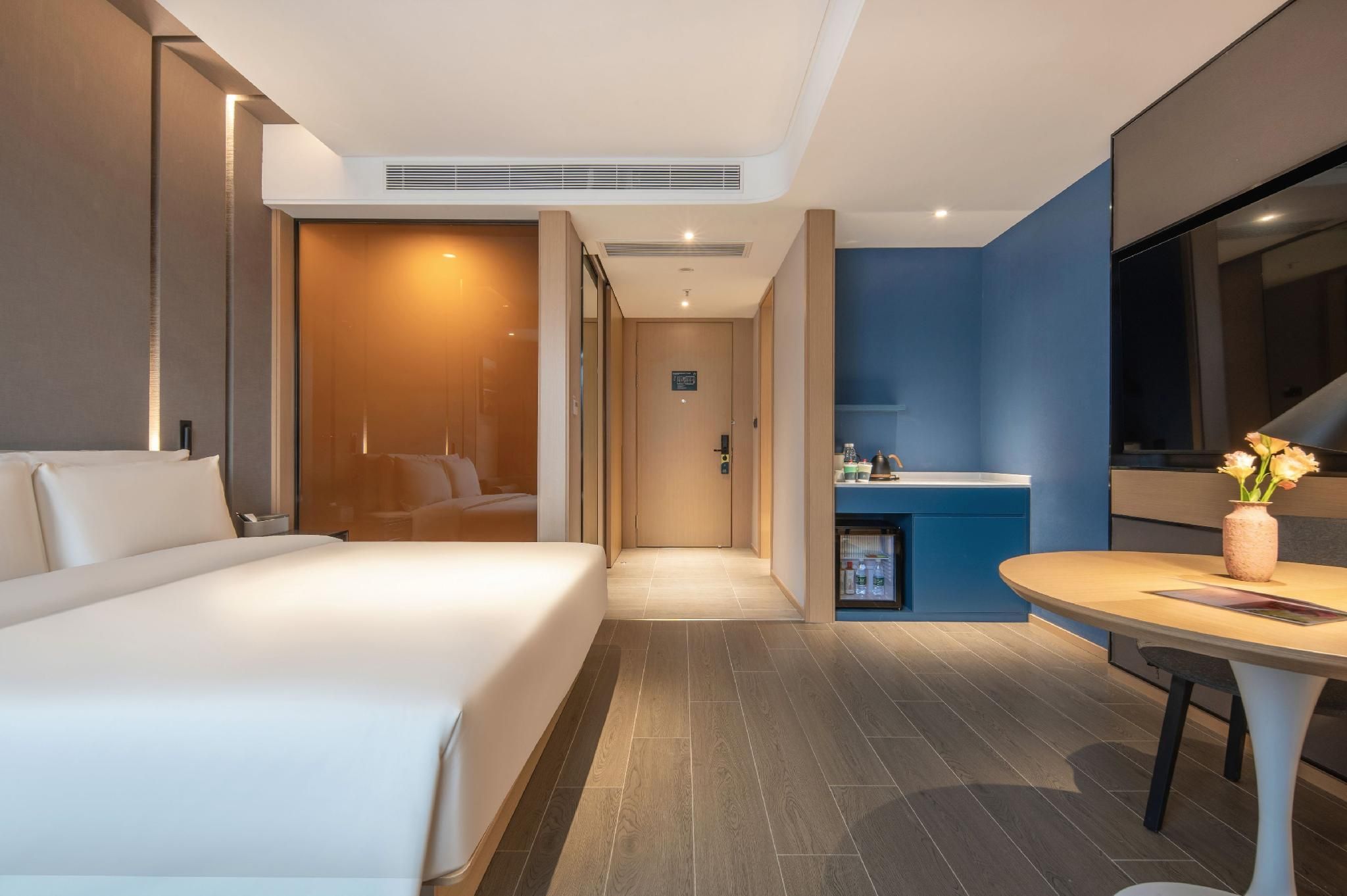 Executive room, Guest room, 1 Queen