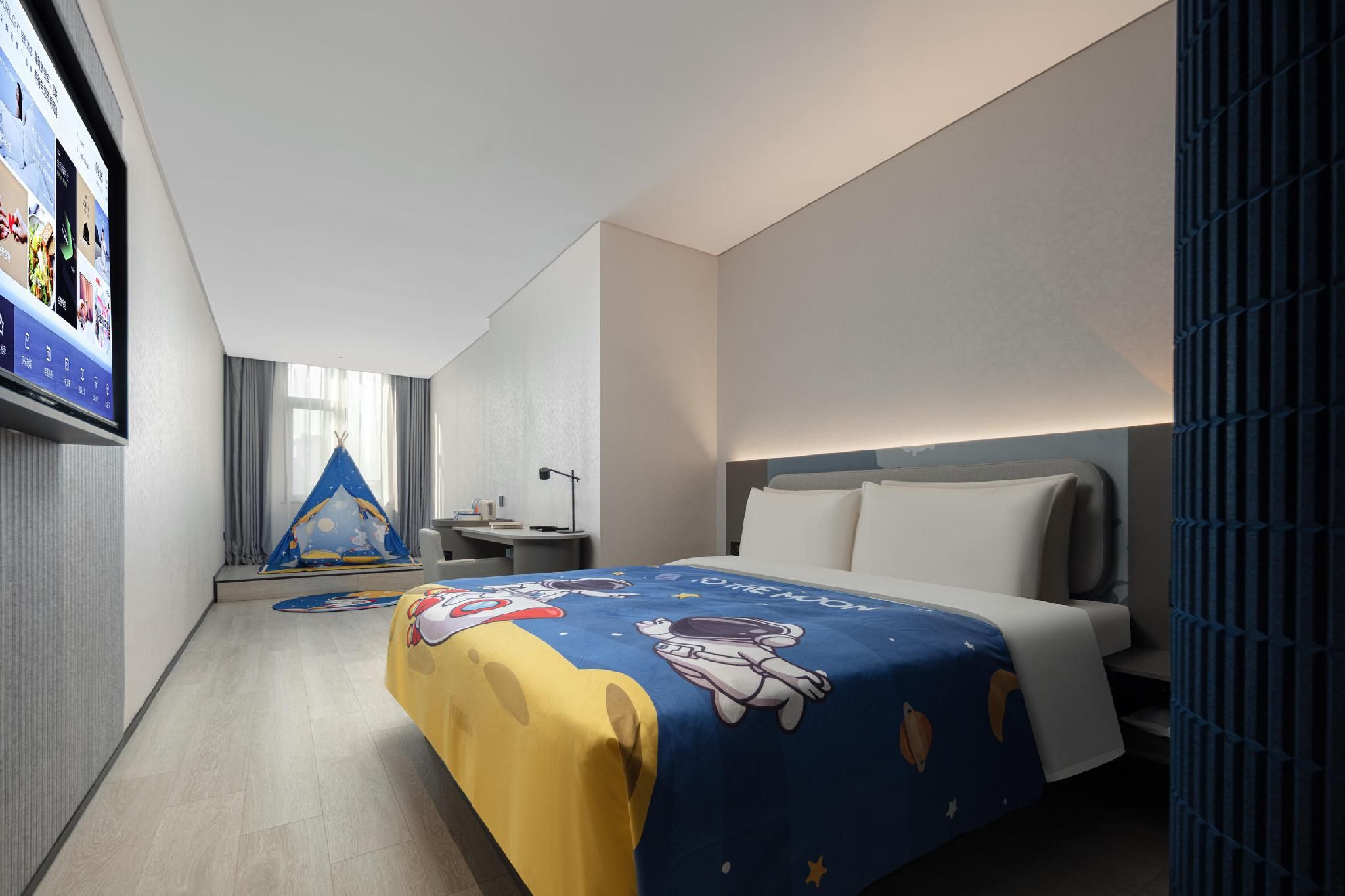 Select Parent-child 1 Bed Room