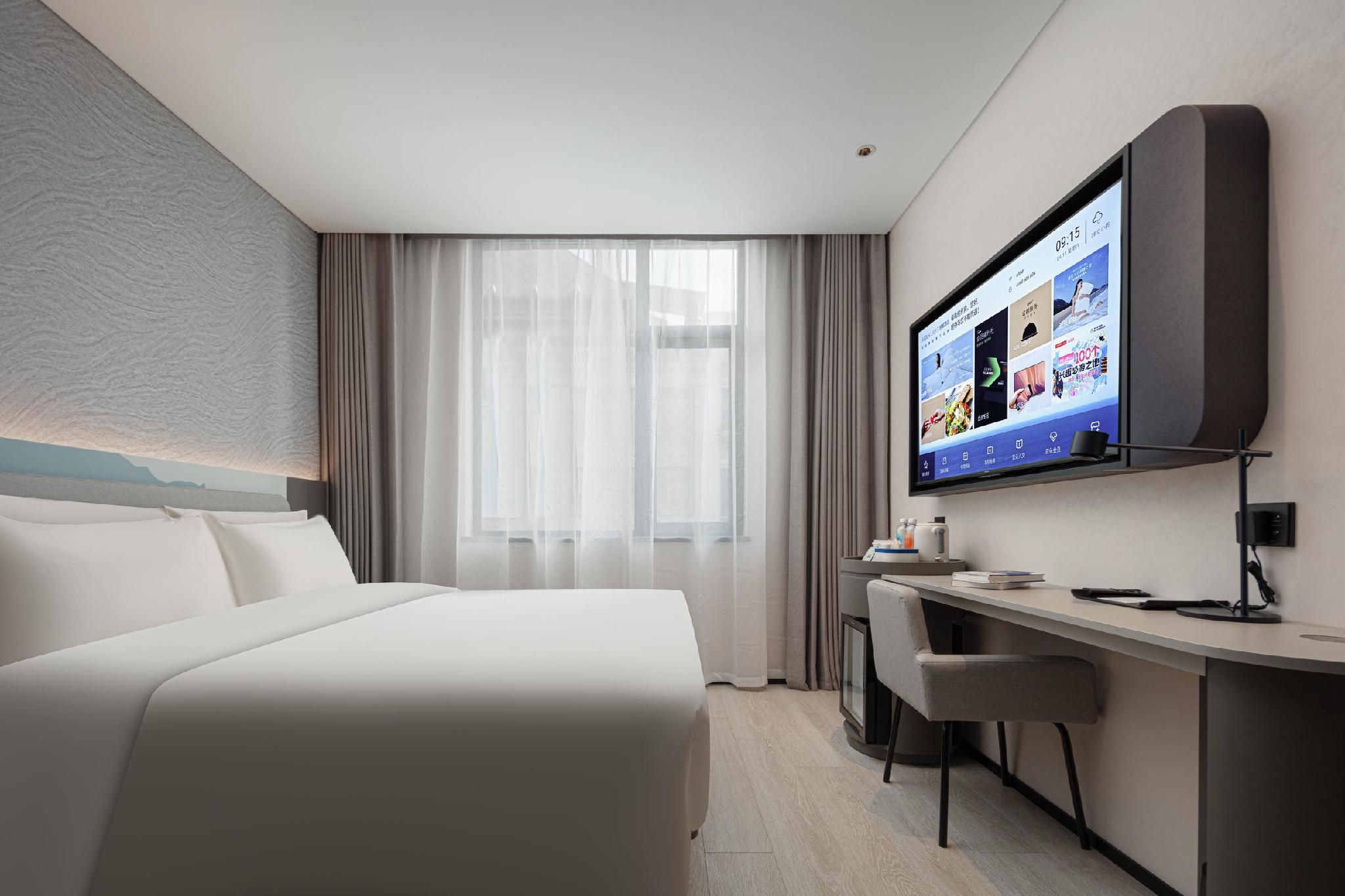 Comfort Queen Room