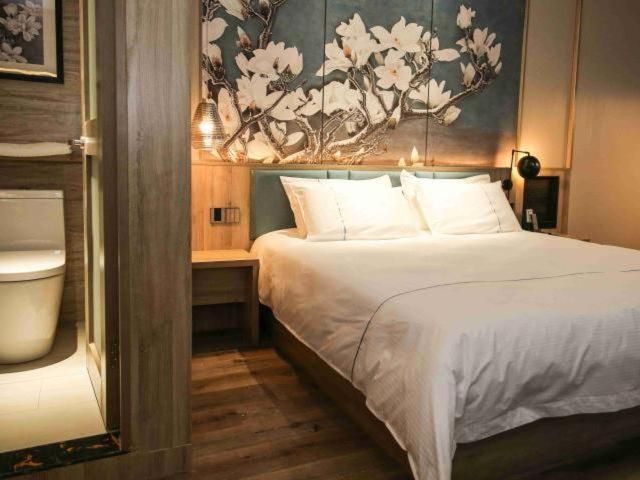Zero Pressure - Light Double Room