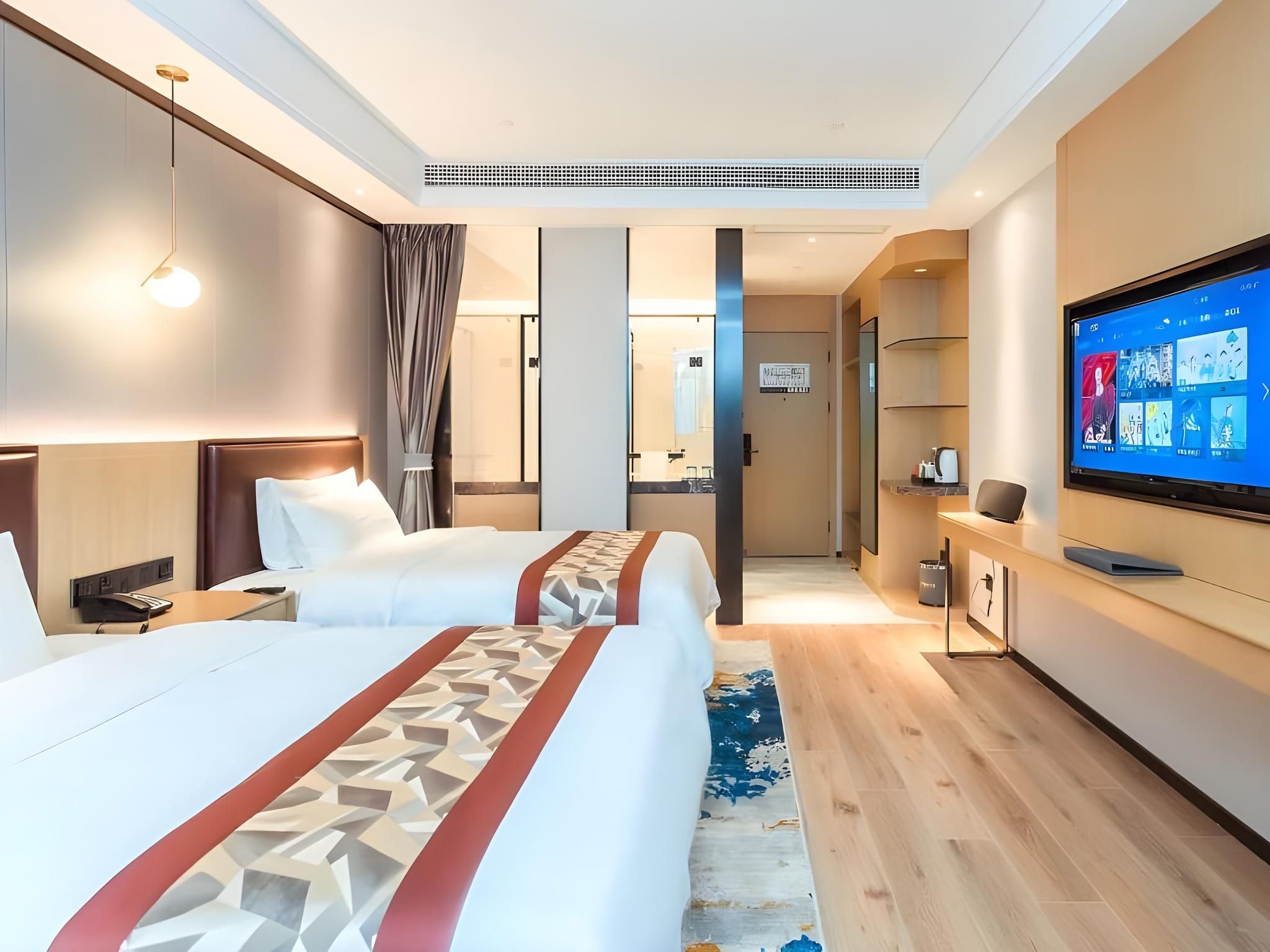 Twin Deluxe Room