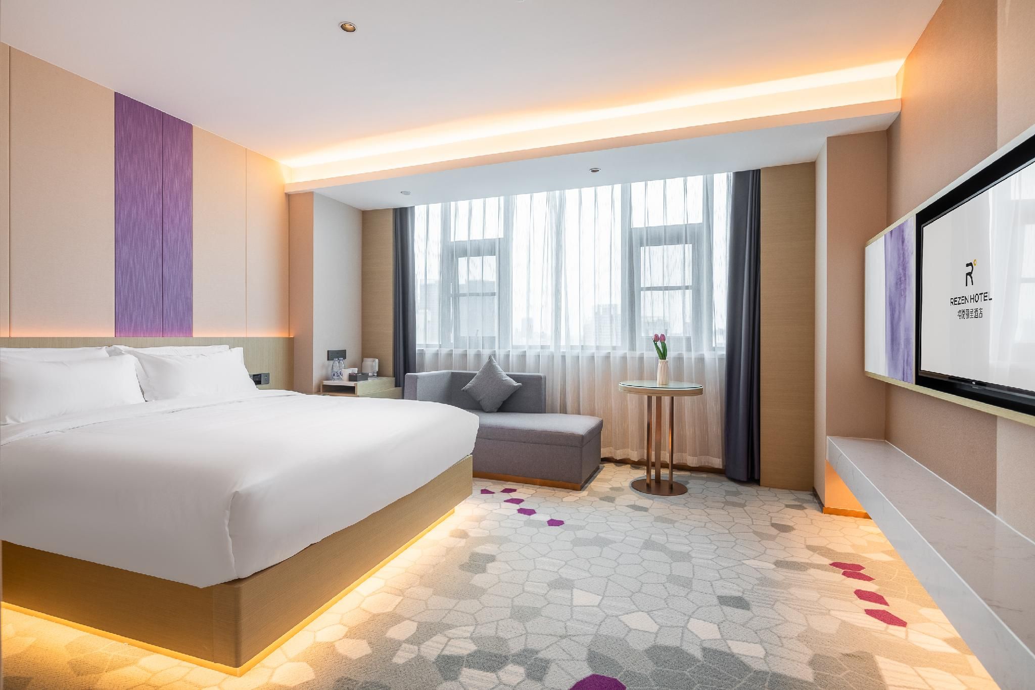 Rezen - Superior 1 Bed Room