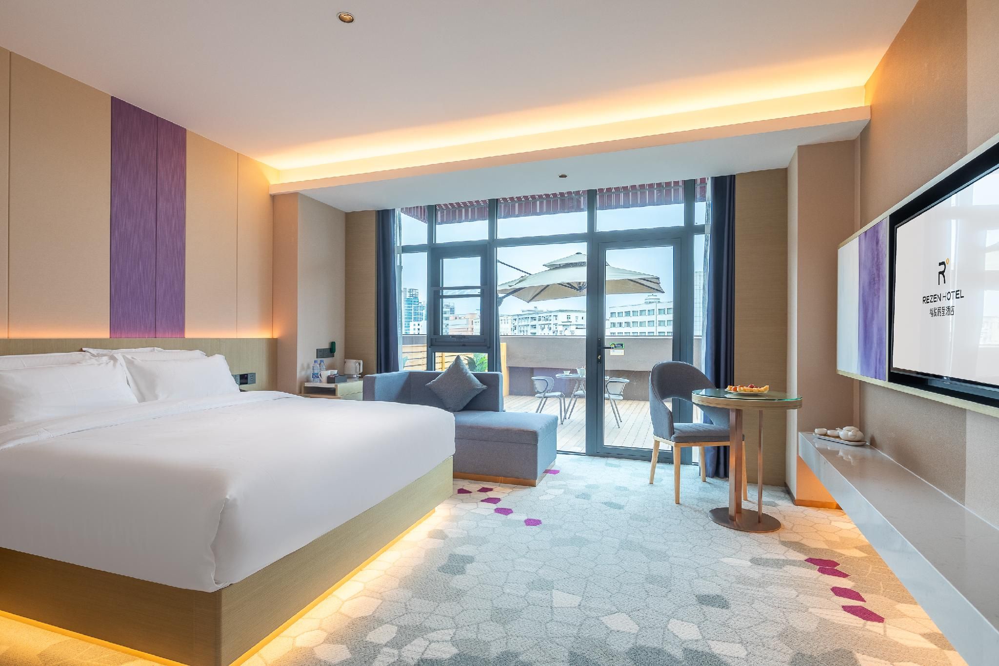 Xiyue Rezen Hotel Yangzhou Hanjiang Wanda Plaza Rezen - Garden 1 Bed Room with Balcony