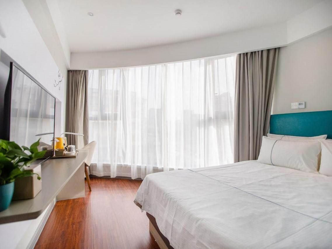 Zero Pressure - Light Double Room