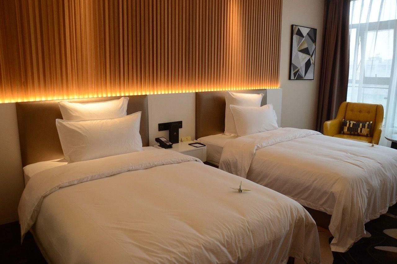 Garden International Hotel Twin Room 2