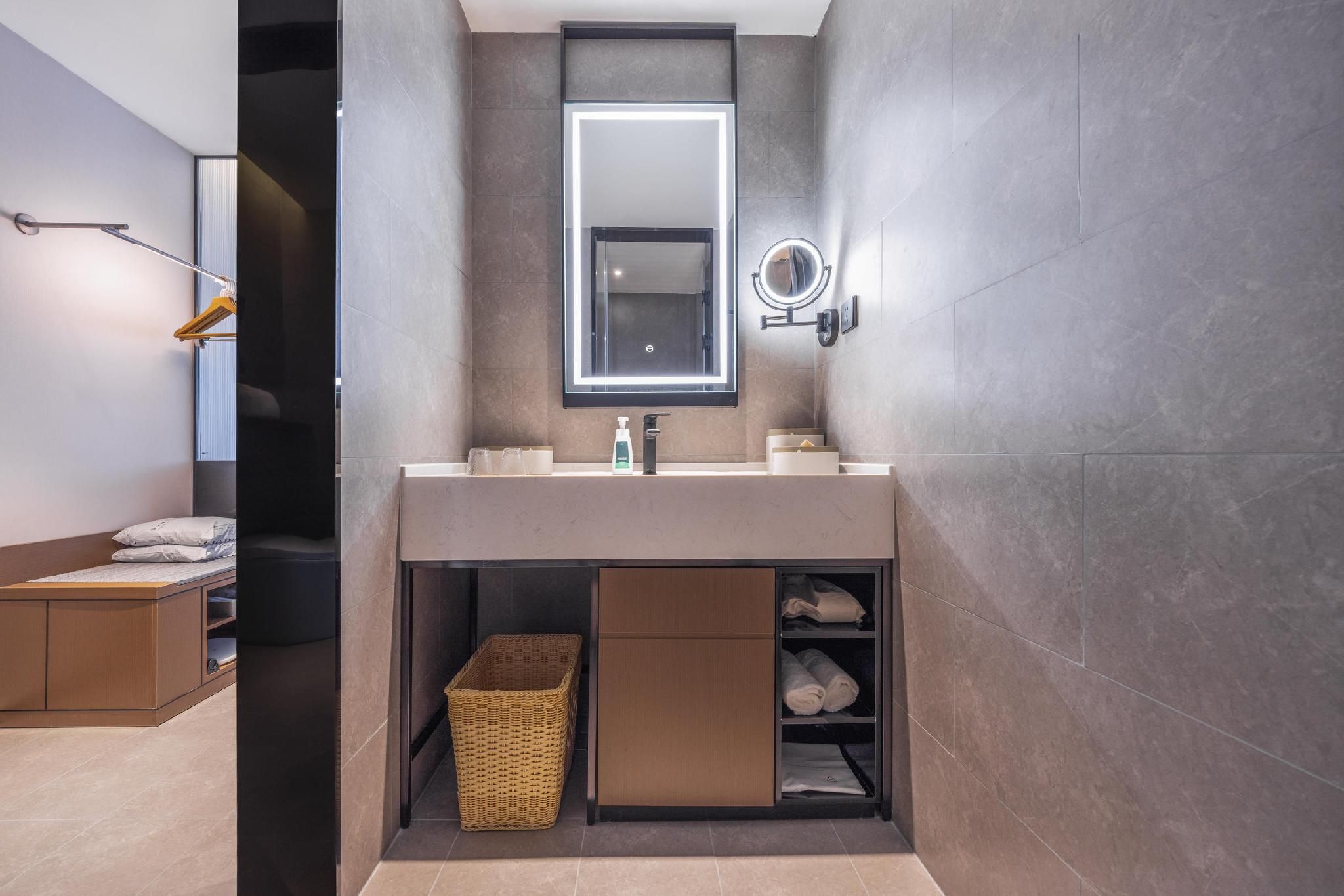 Atour Hotel Yangzhou Shouxihu Wenchang Middle Road Senior Suite 2