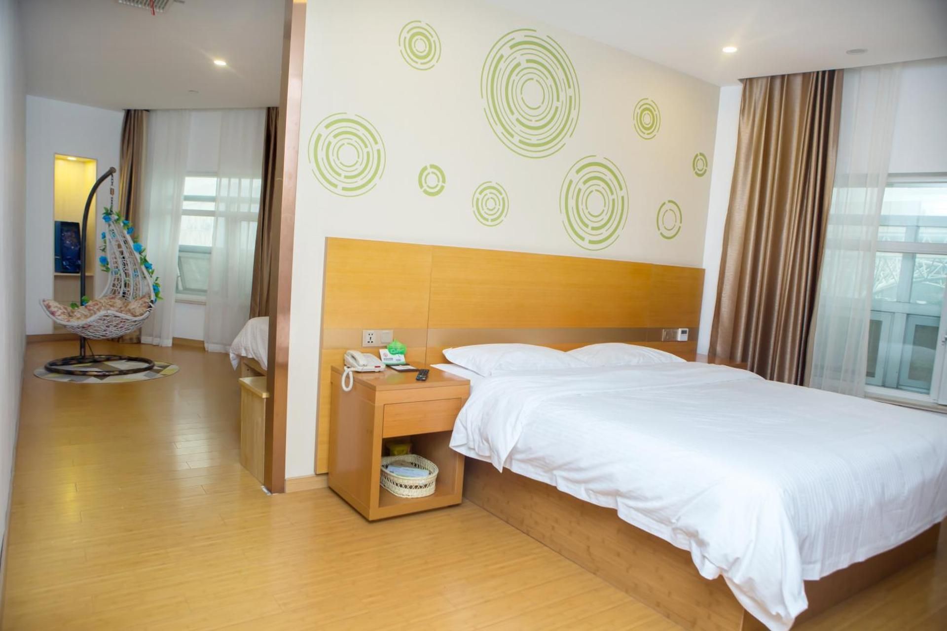 GreenTree Inn Yangzhou Railway Station Jinzhankou Suite