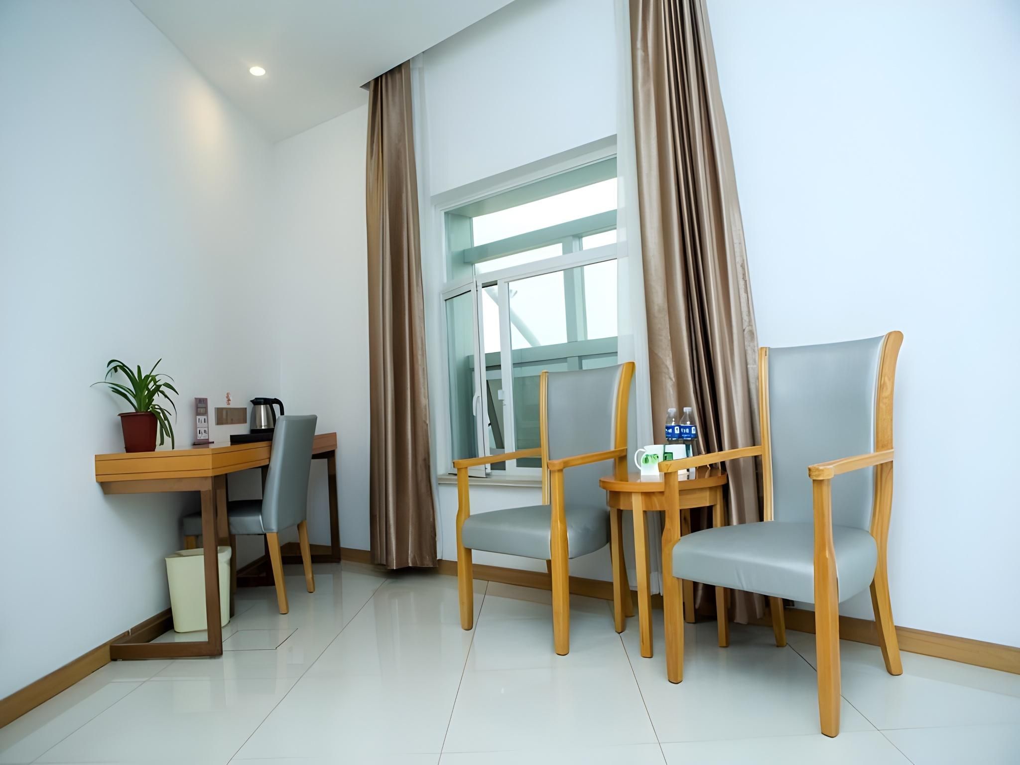 GreenTree Inn Yangzhou Railway Station Jinzhankou Suite 3