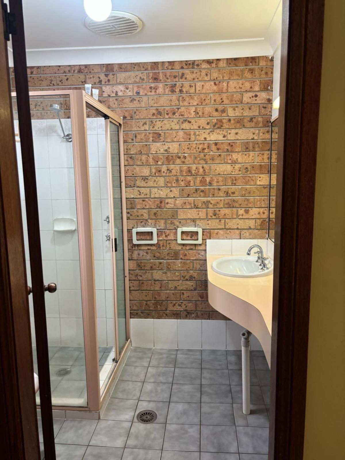 Alyn Motel  Deluxe Queen Room 3