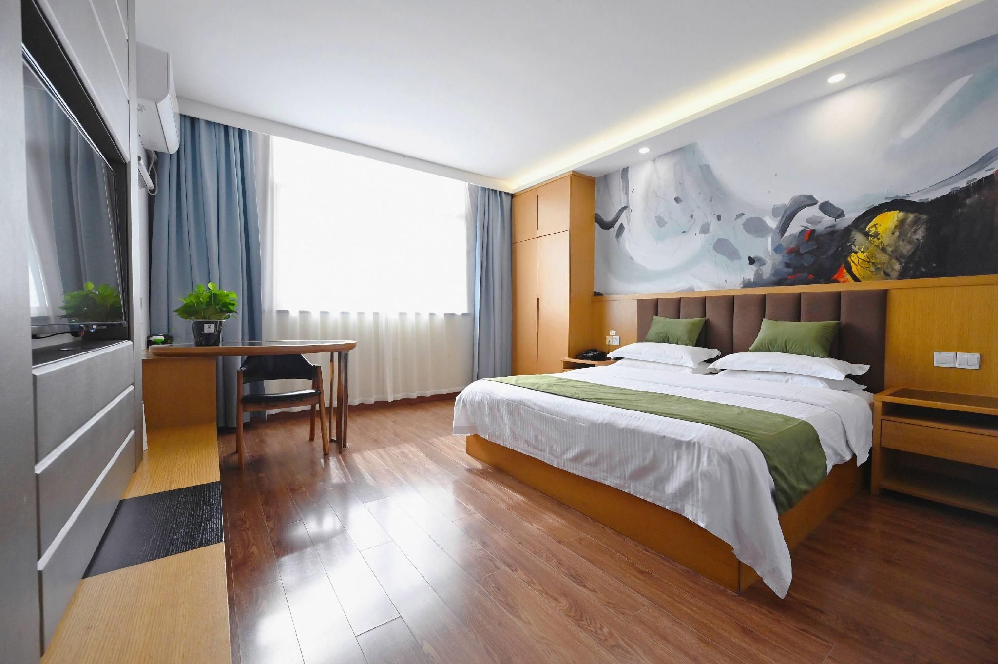 GTI - Guest Room, Chess