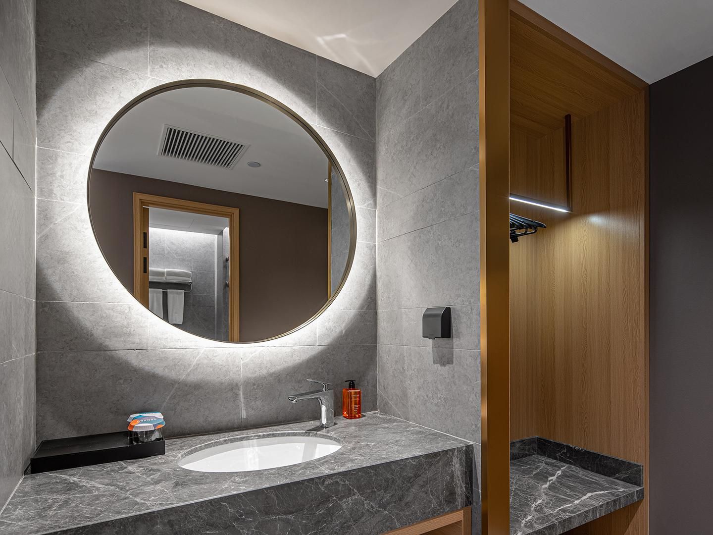 Huazhu - Select Bed Room