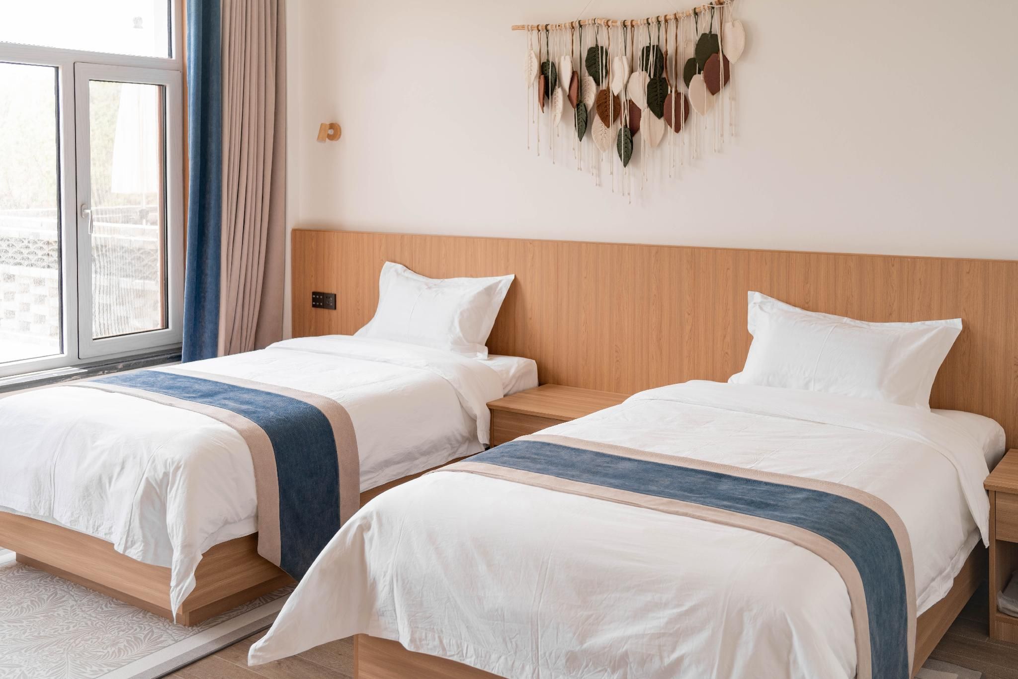 Twin Queen Room