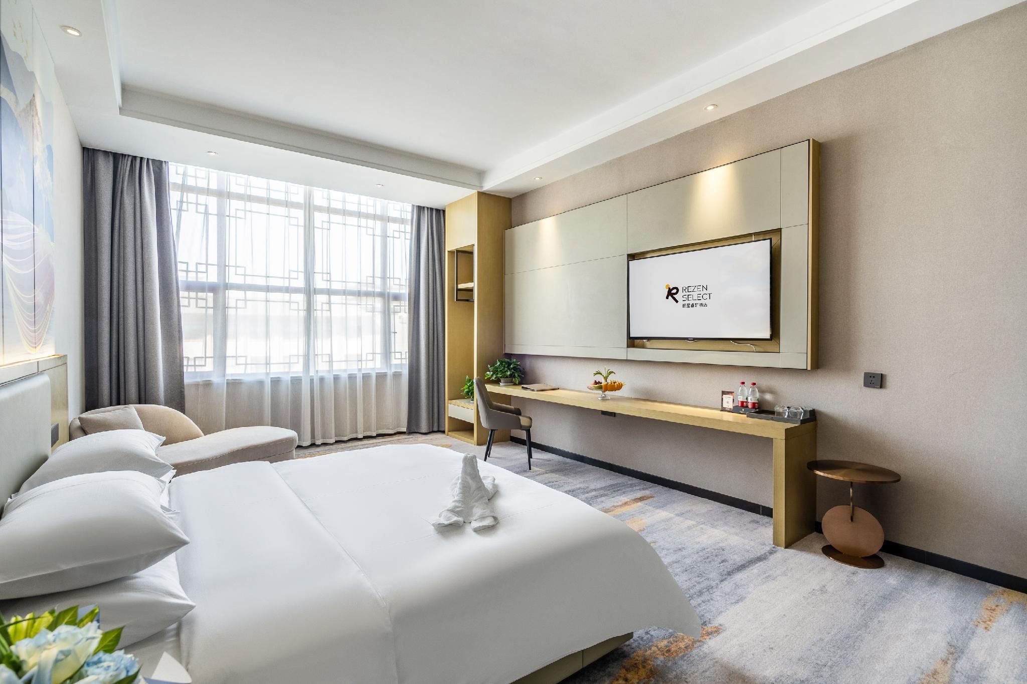 Rezen - Deluxe 1 Bed Room