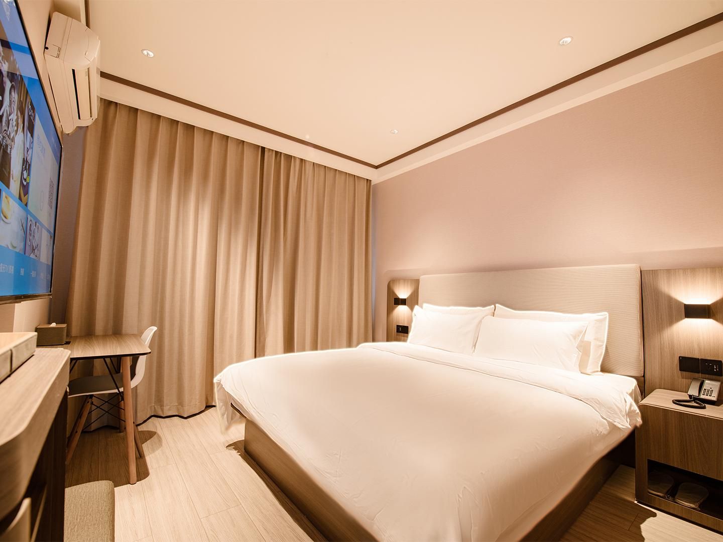 Huazhu - Triple Room