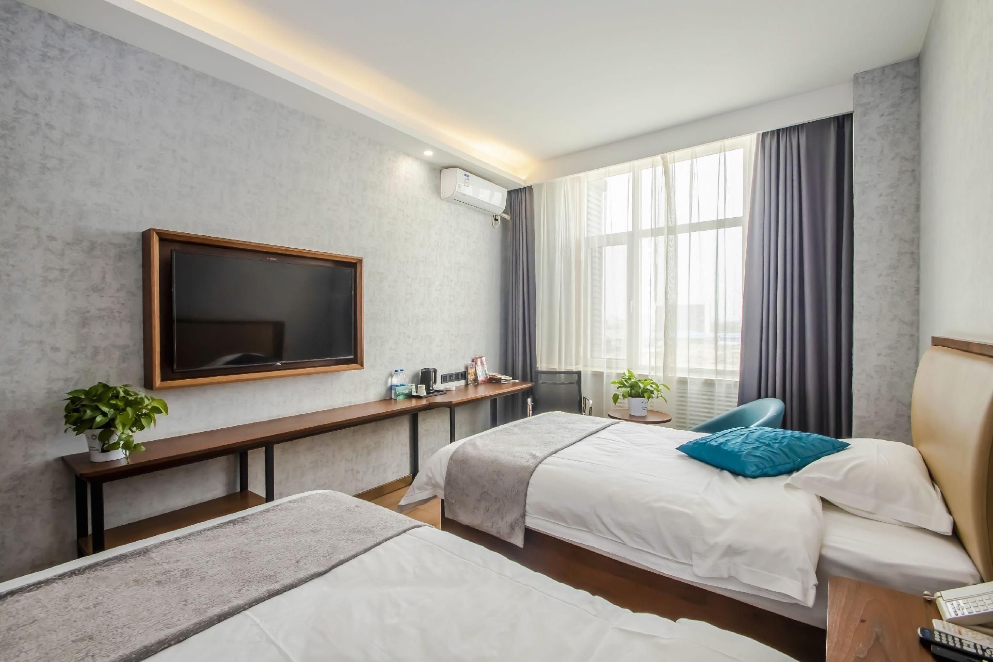 Business Twin Room