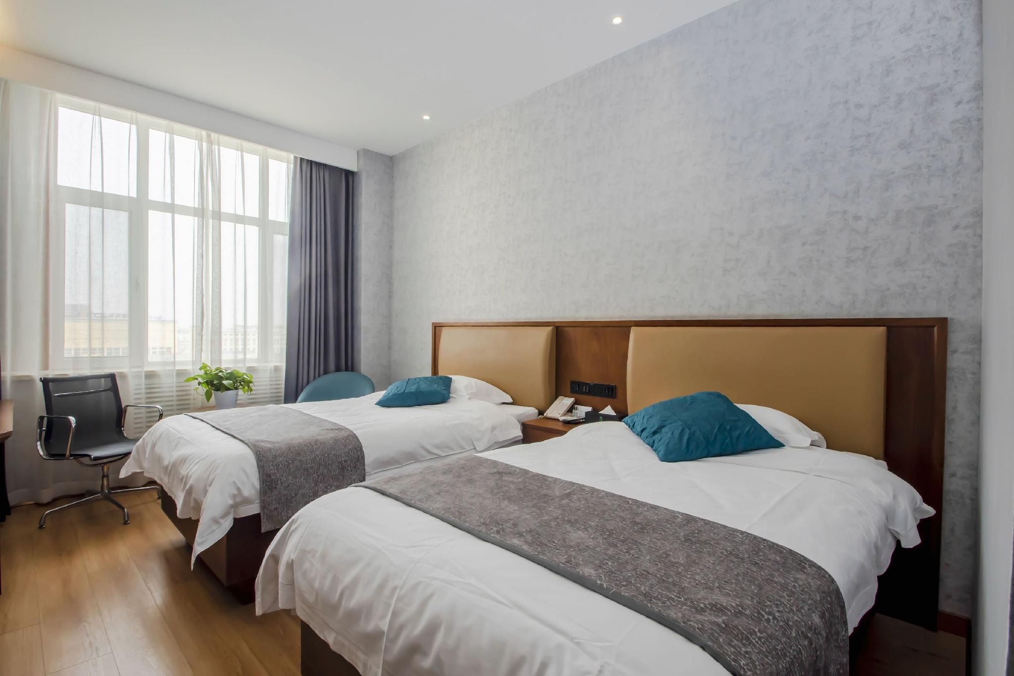 Business Twin Room