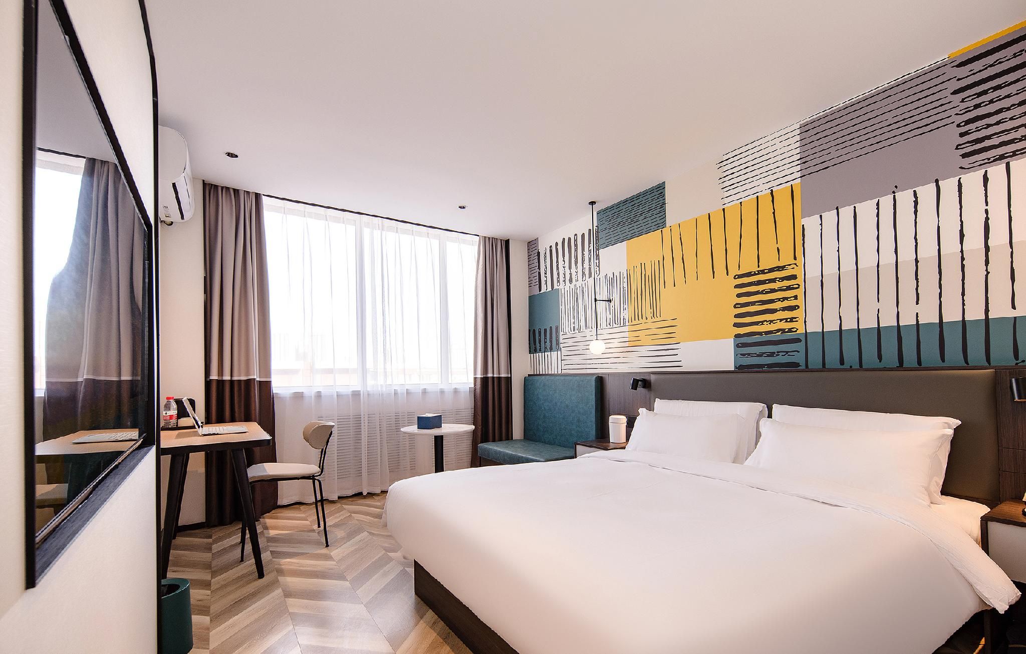 Huazhu - Business Bed Room